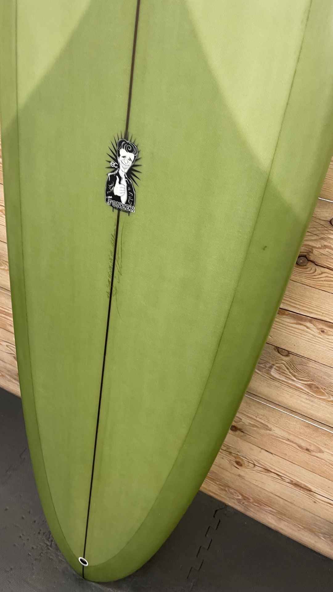 Fonzer 6'9"