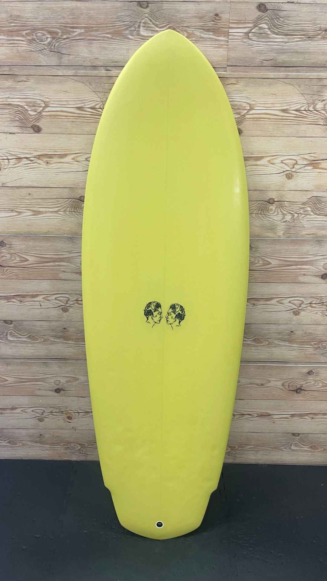 Twin Simmons 5'5"