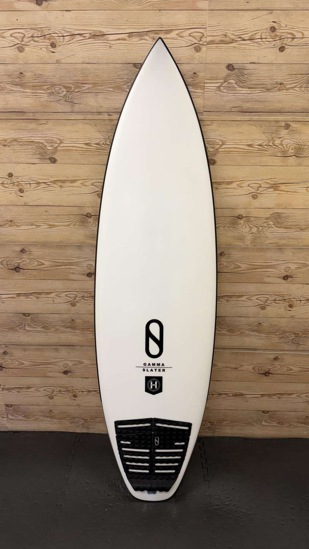 Gamma 5'11"