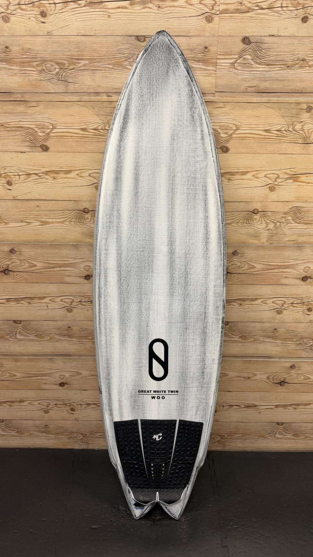 Great White Twin 5'8"