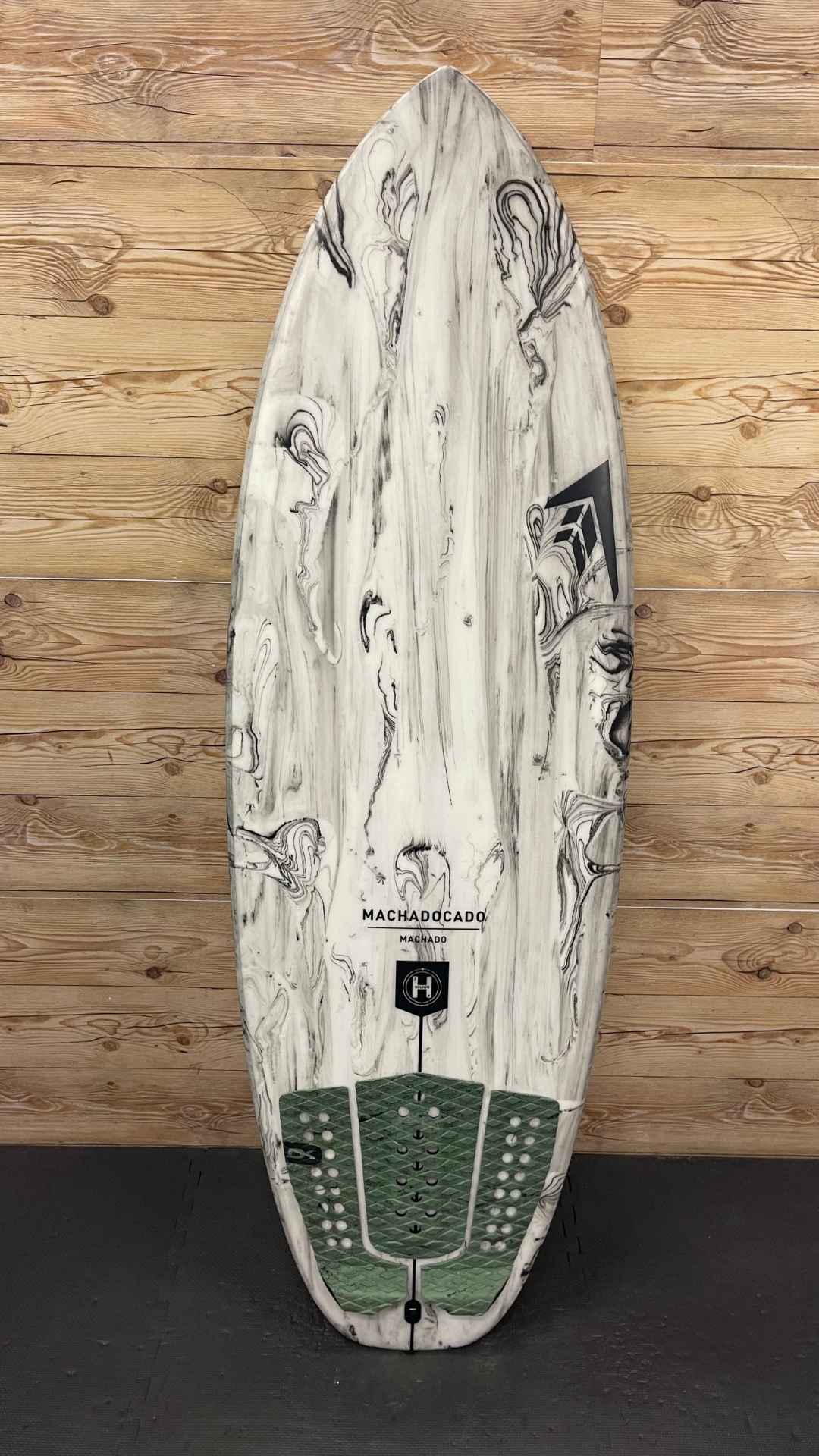 Machadocado 5'4"