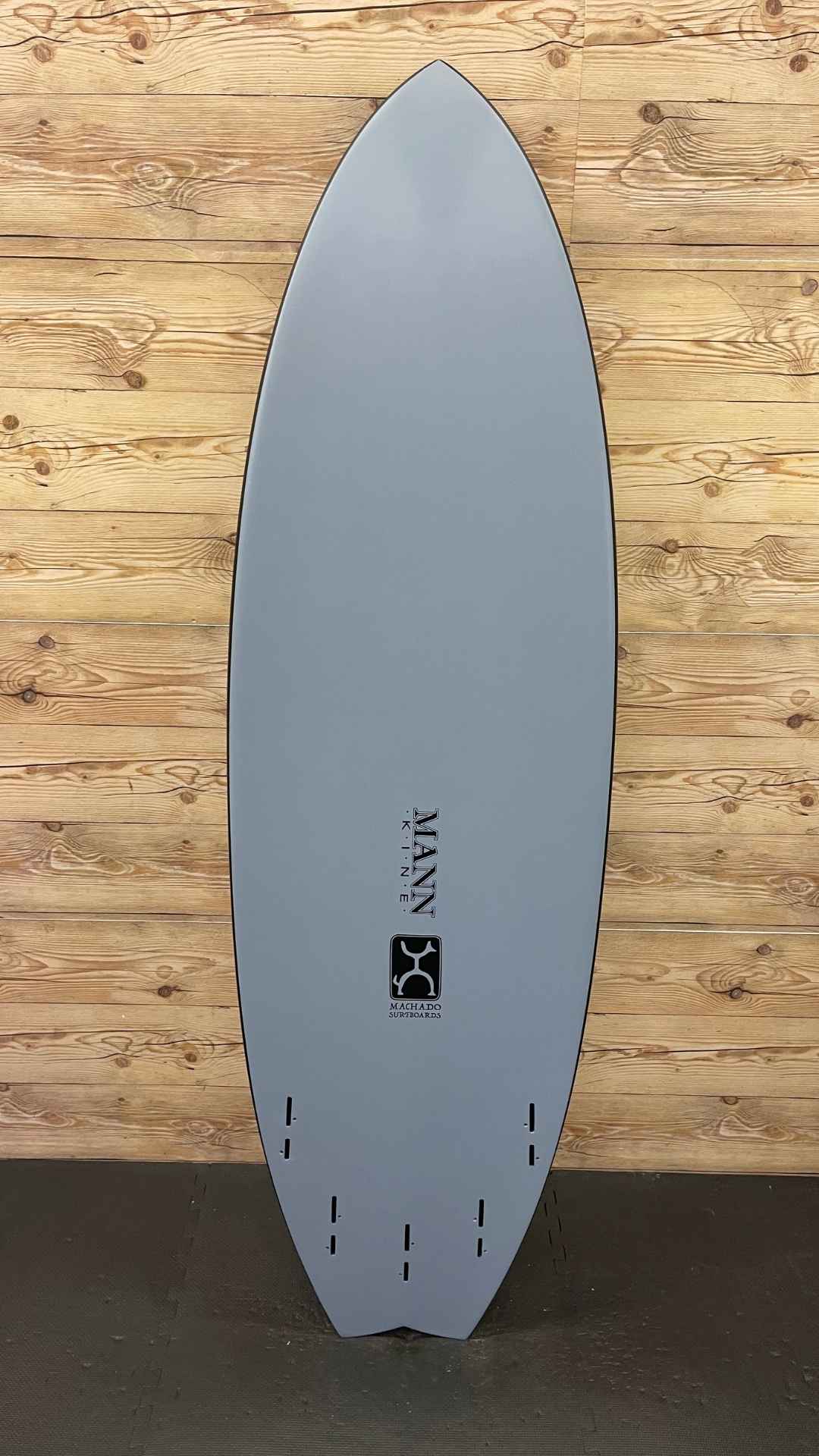 Mashup 5'9"