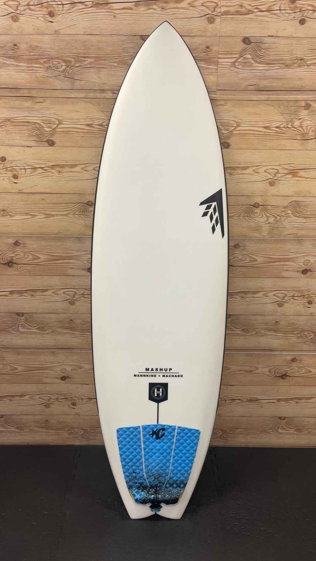 Mashup 5'9"