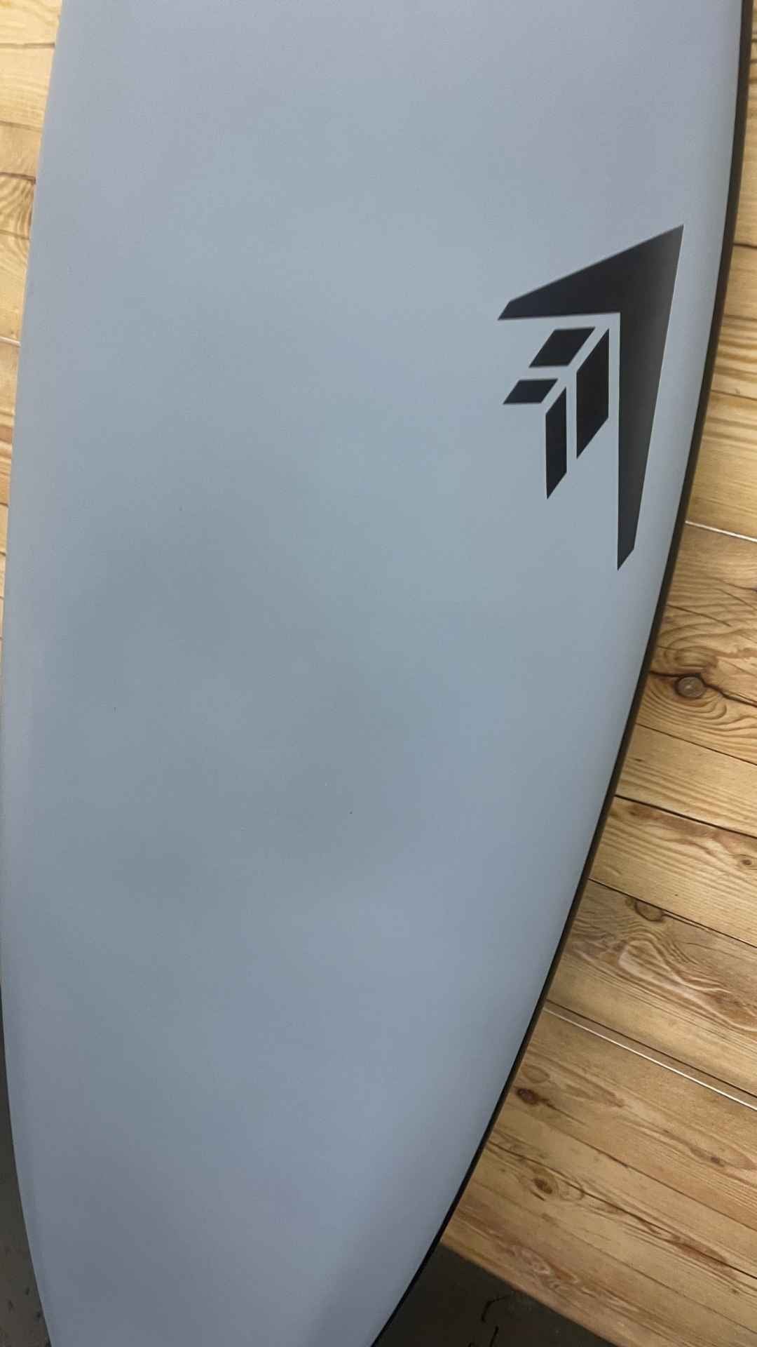 Mashup 5'6"