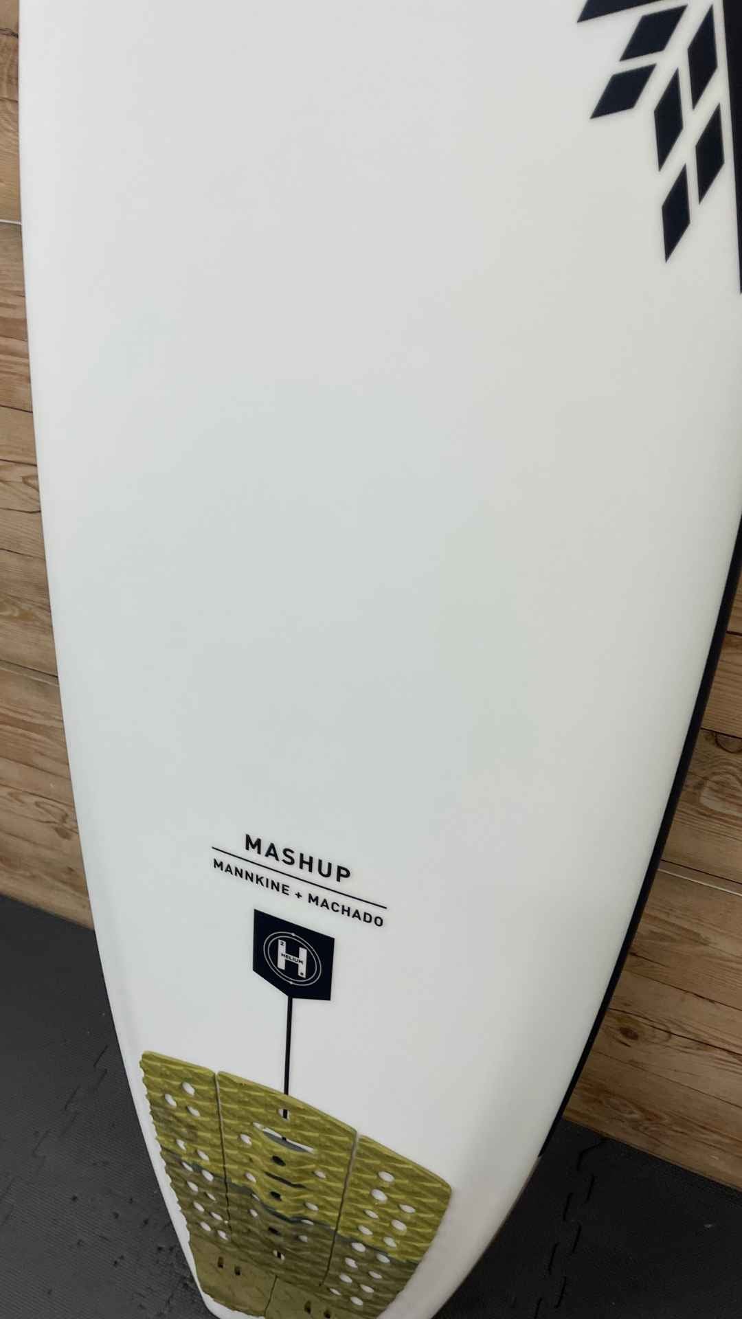 Mashup 5'7"