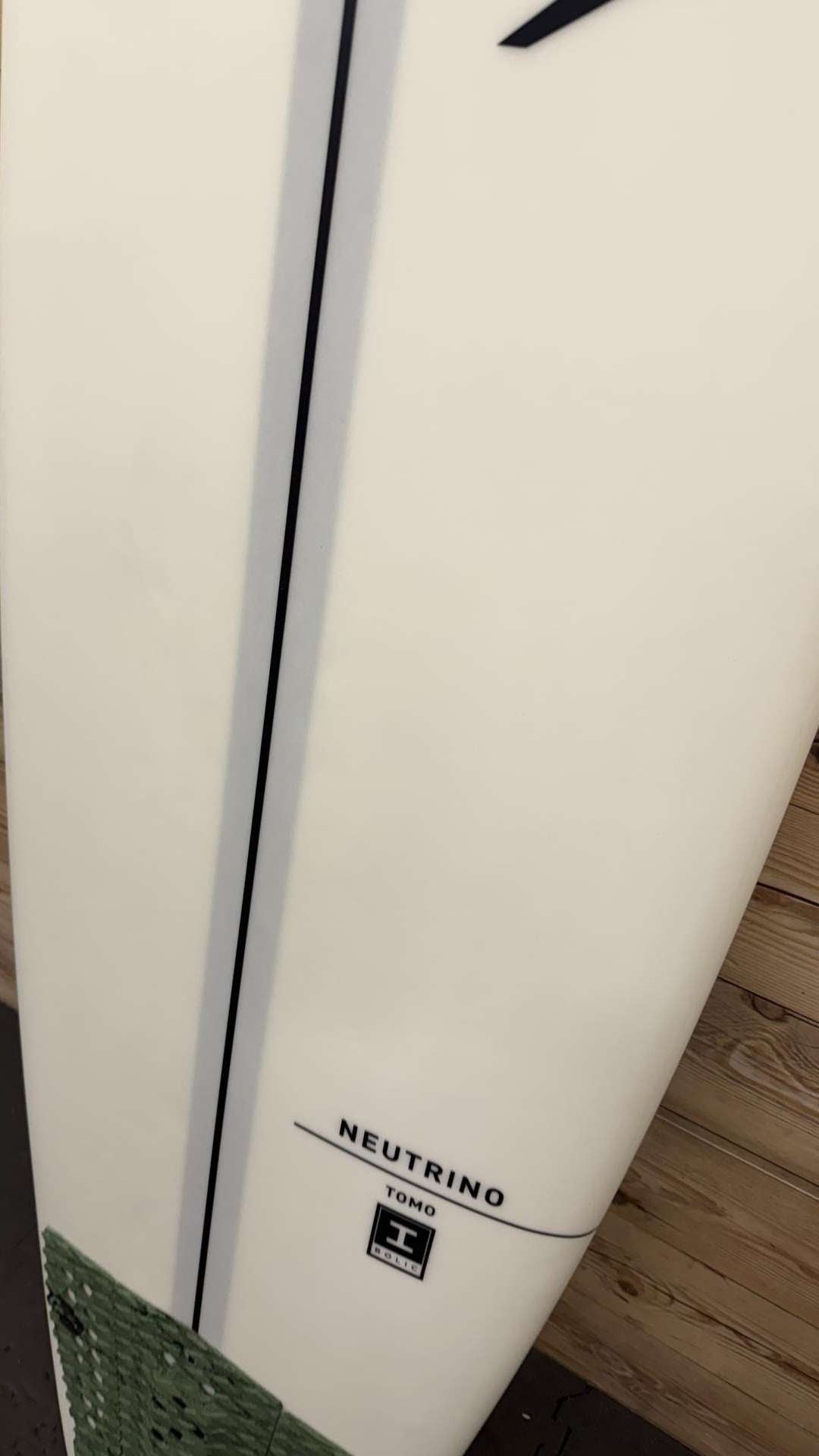 Neutrino 6'0"