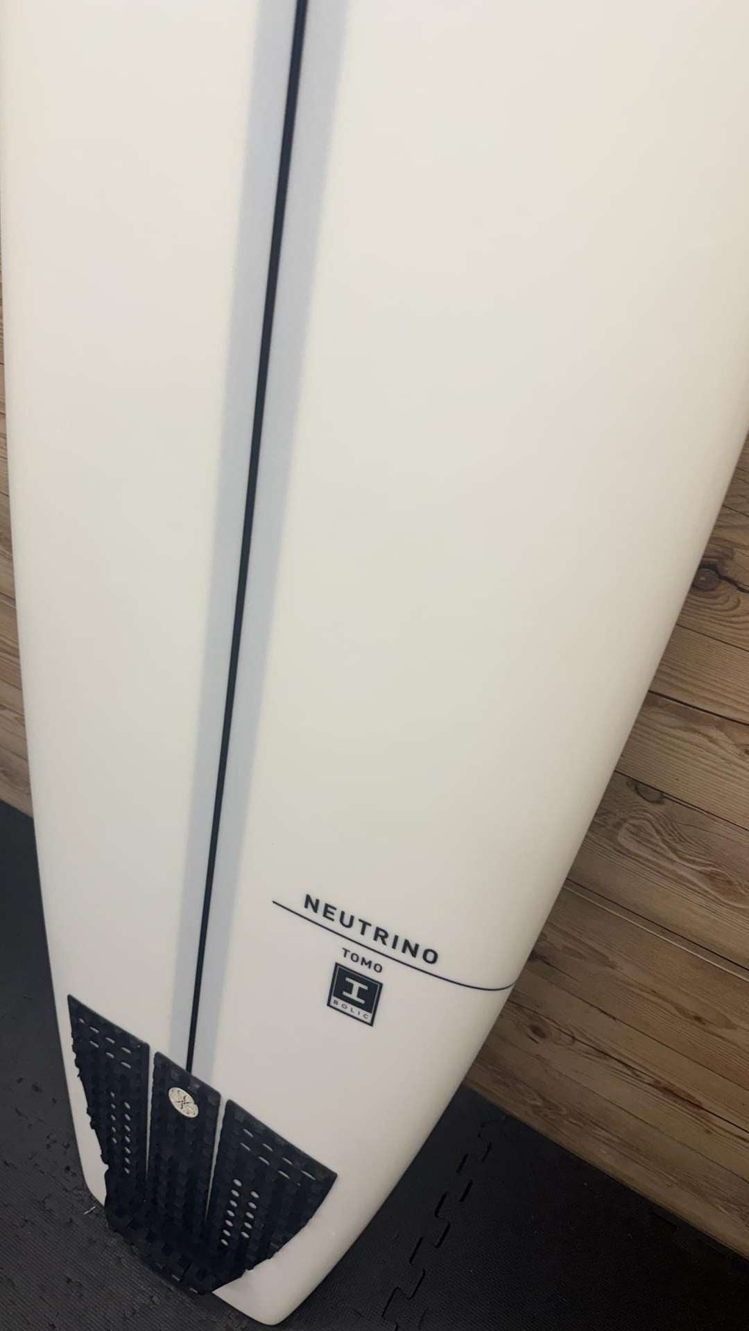 Neutrino 6'0"