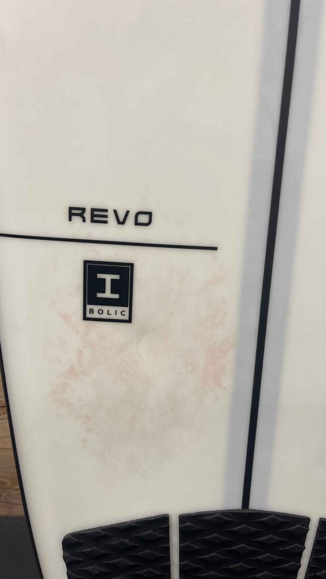 Revo 5'7"