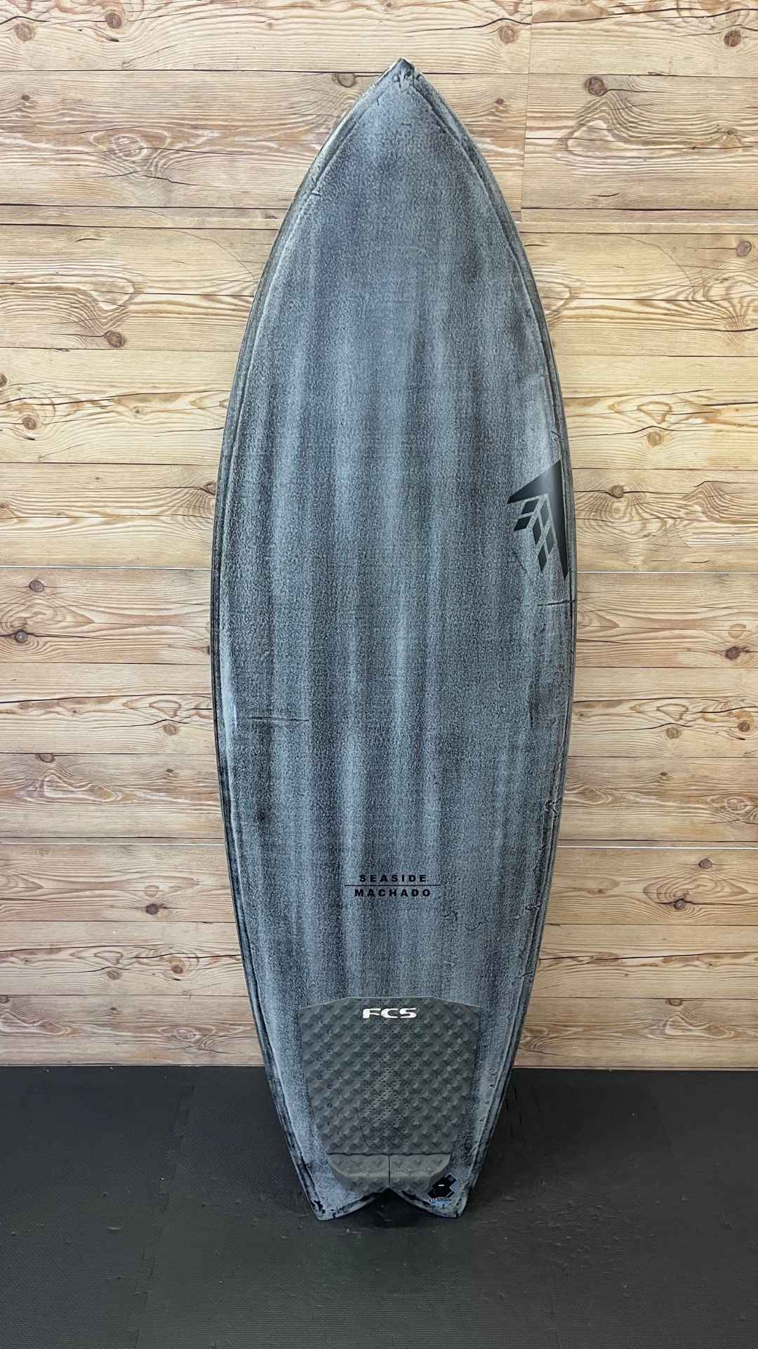 Seaside Fish 5'8"