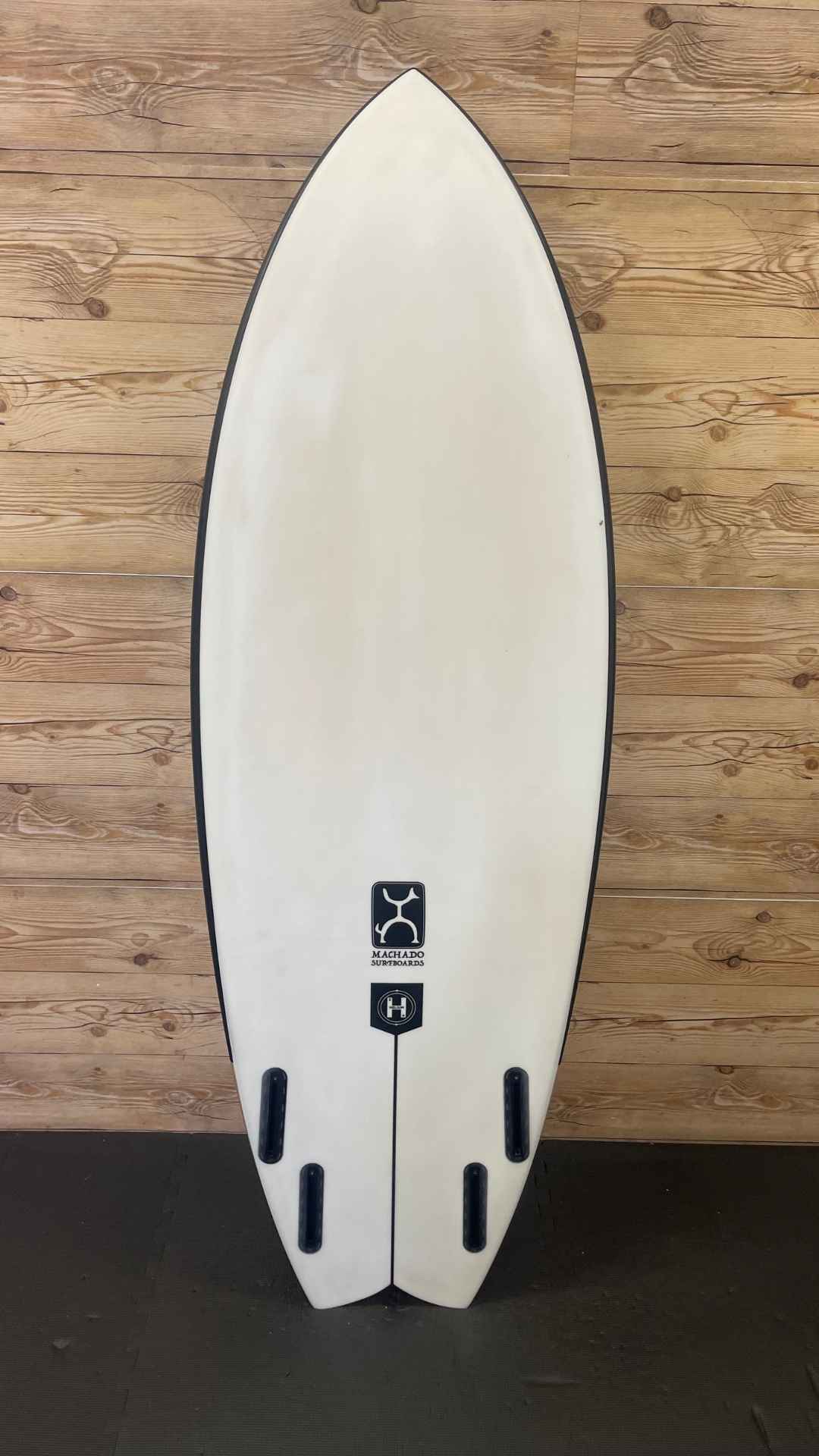 Seaside Fish 5'5"