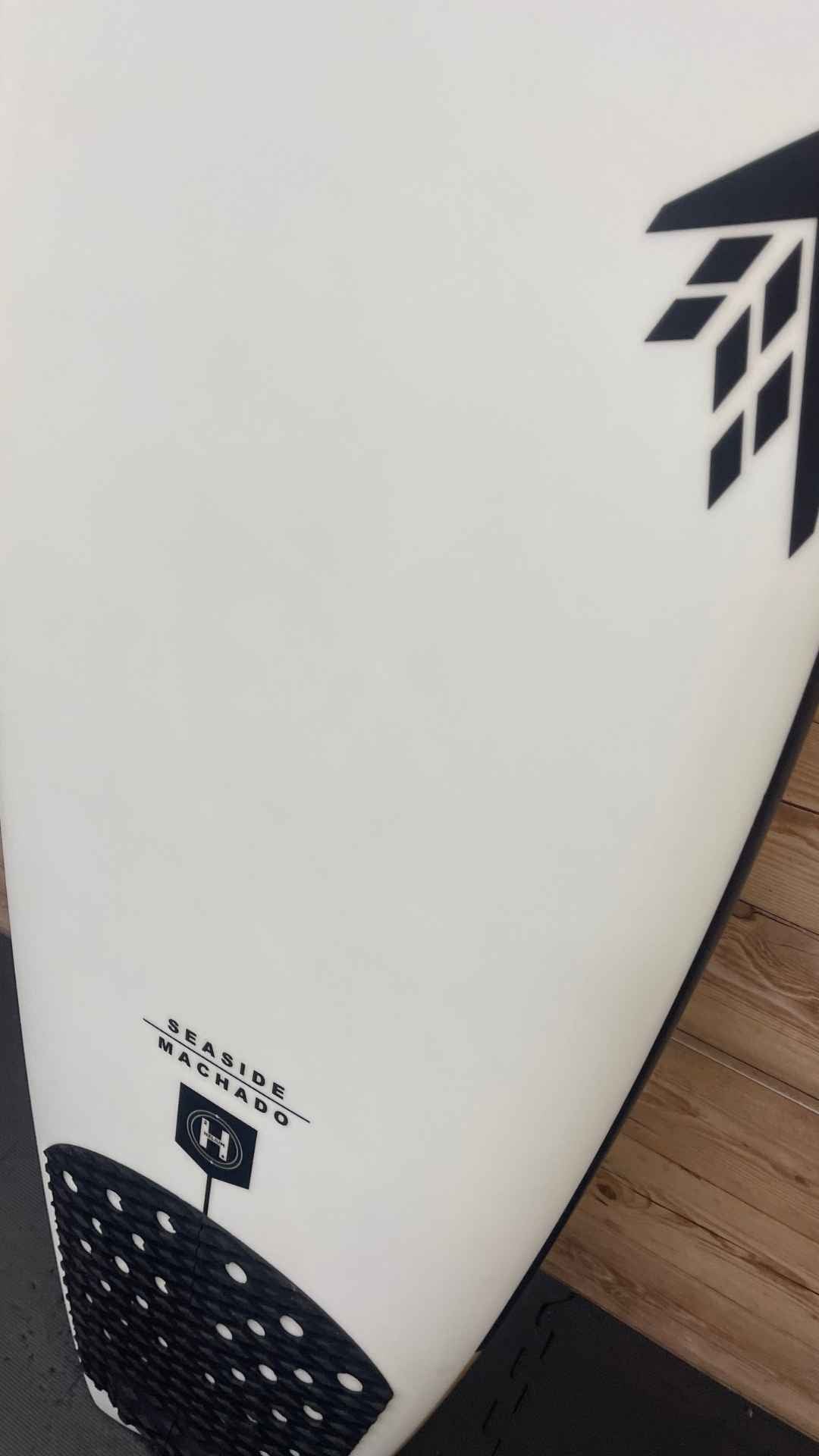Seaside Fish 5'6"