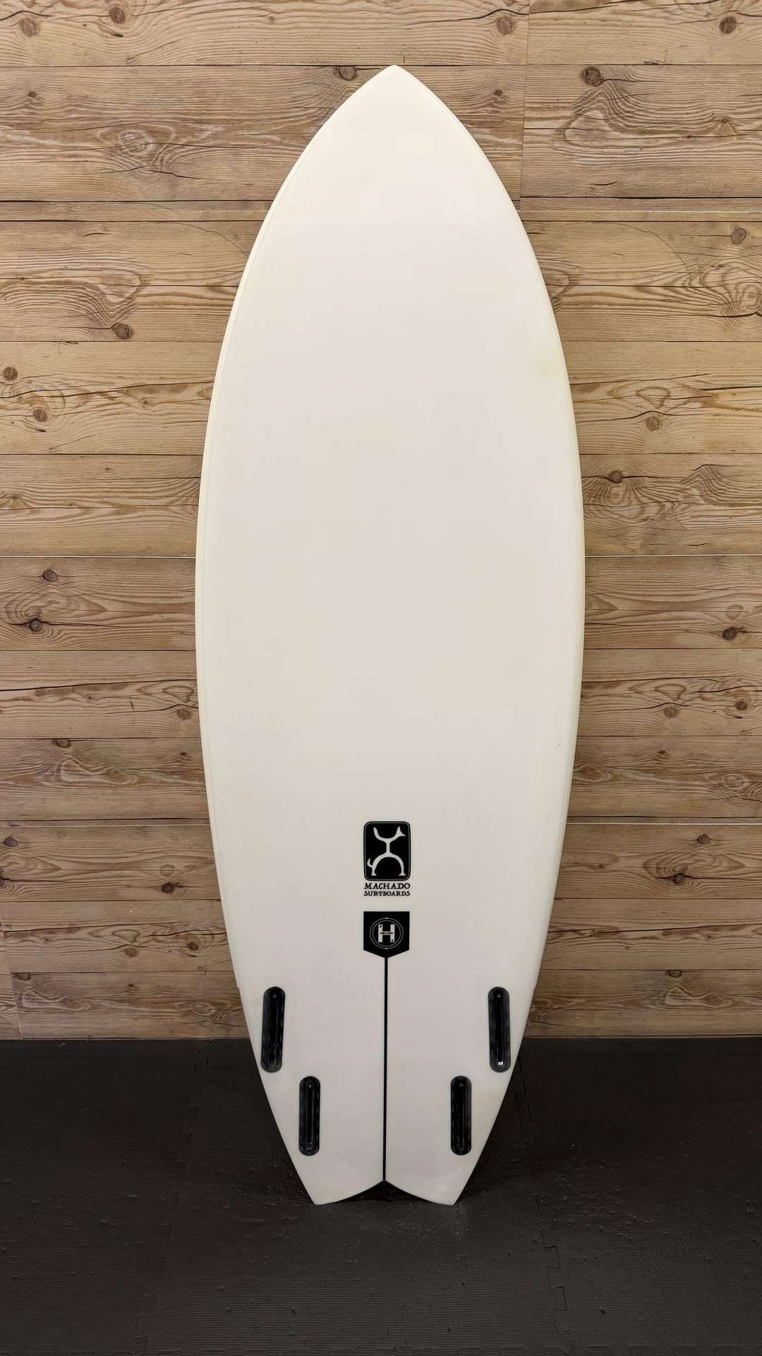 Seaside Fish 5'8"