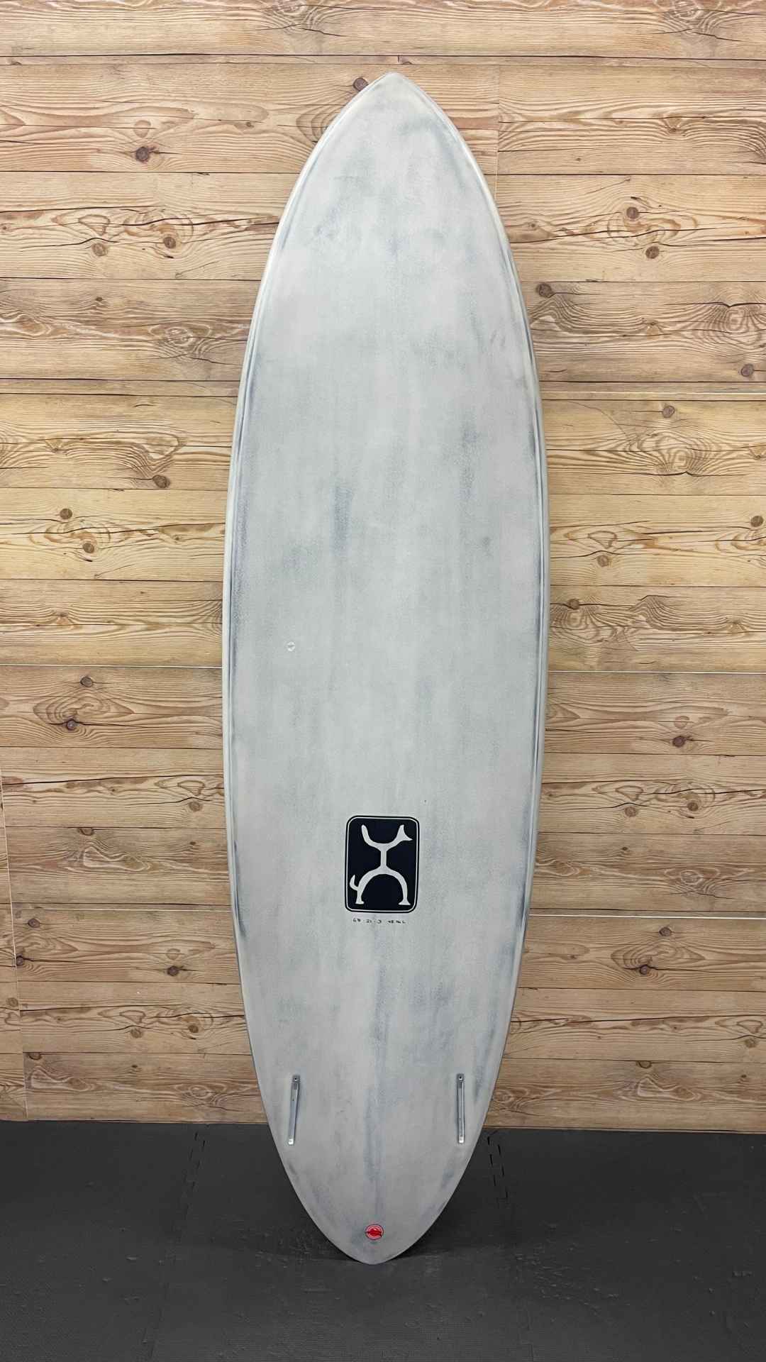 Sunday 6'8"