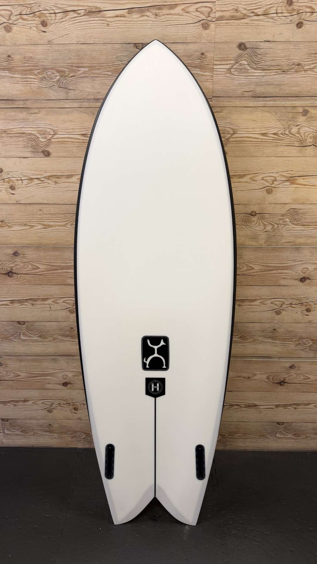 Too Fish 5'8"