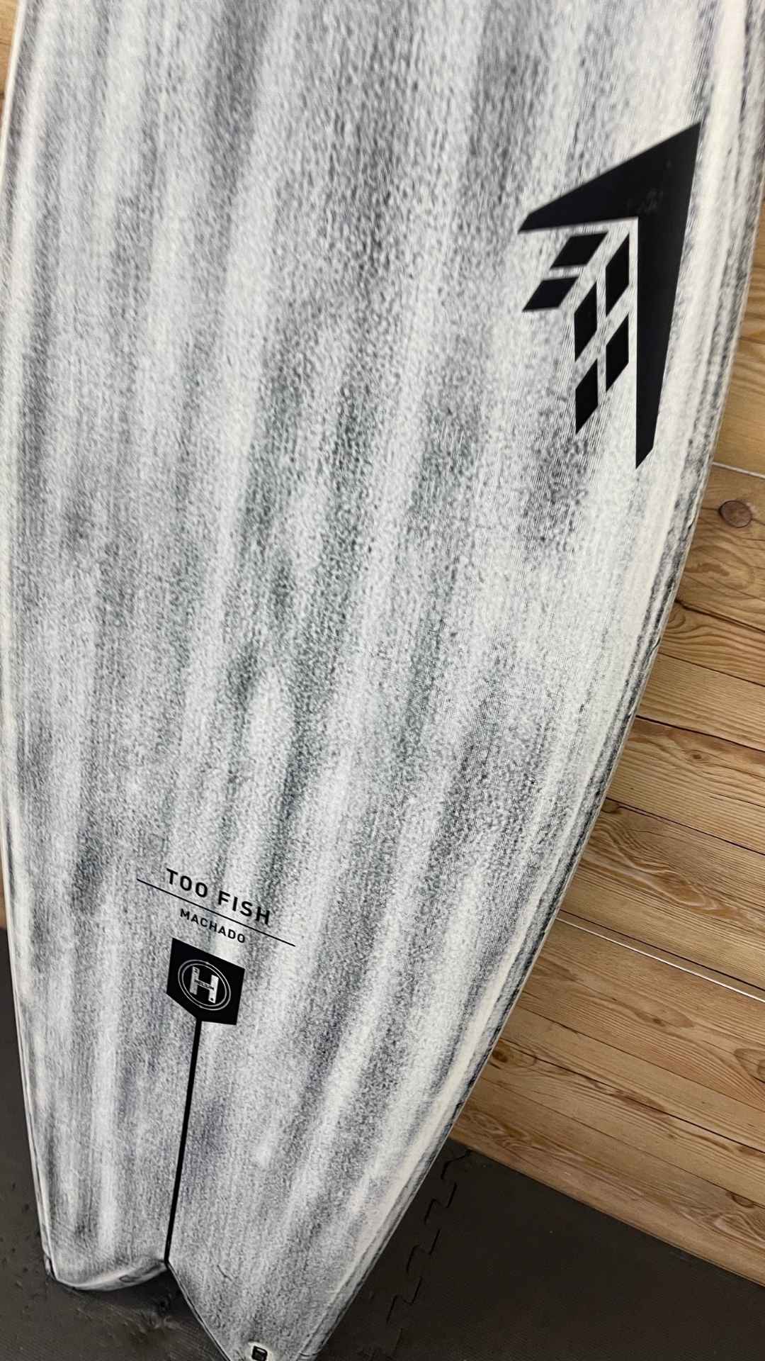 Too Fish 5'5"