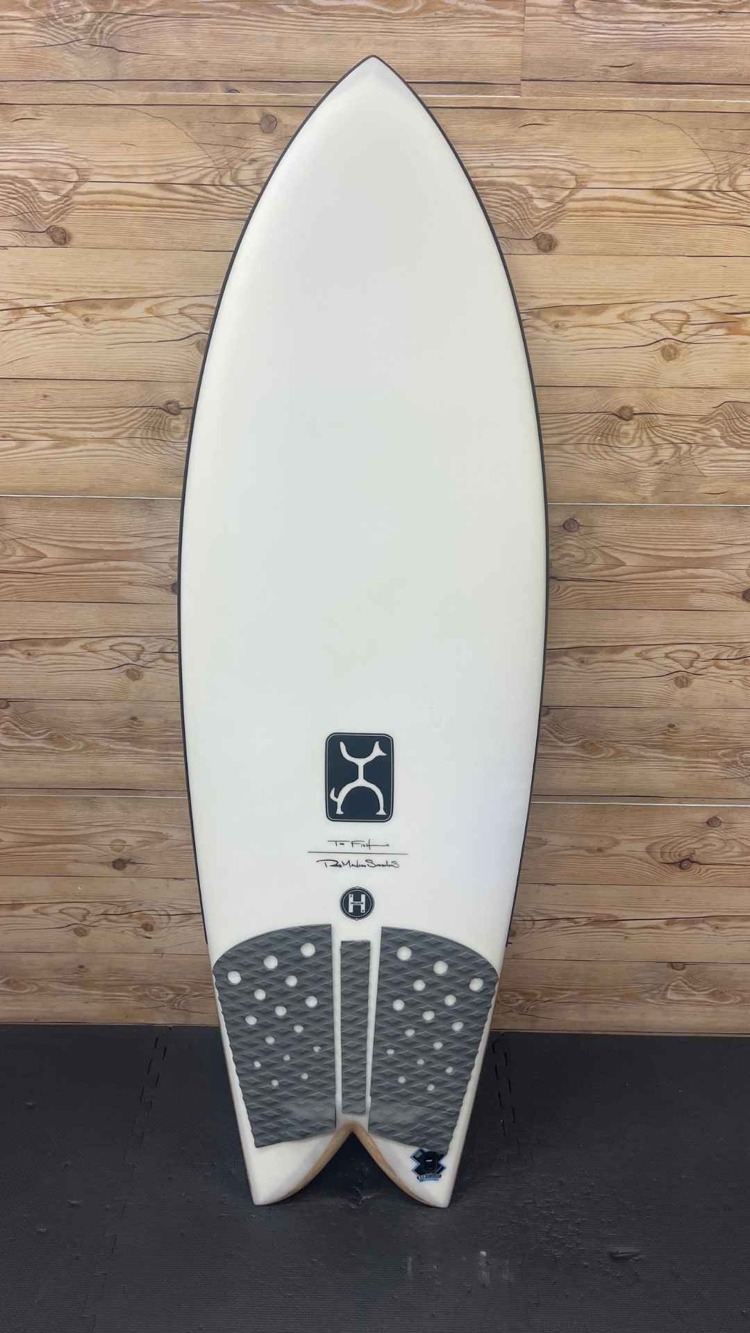 Too Fish 5'2"