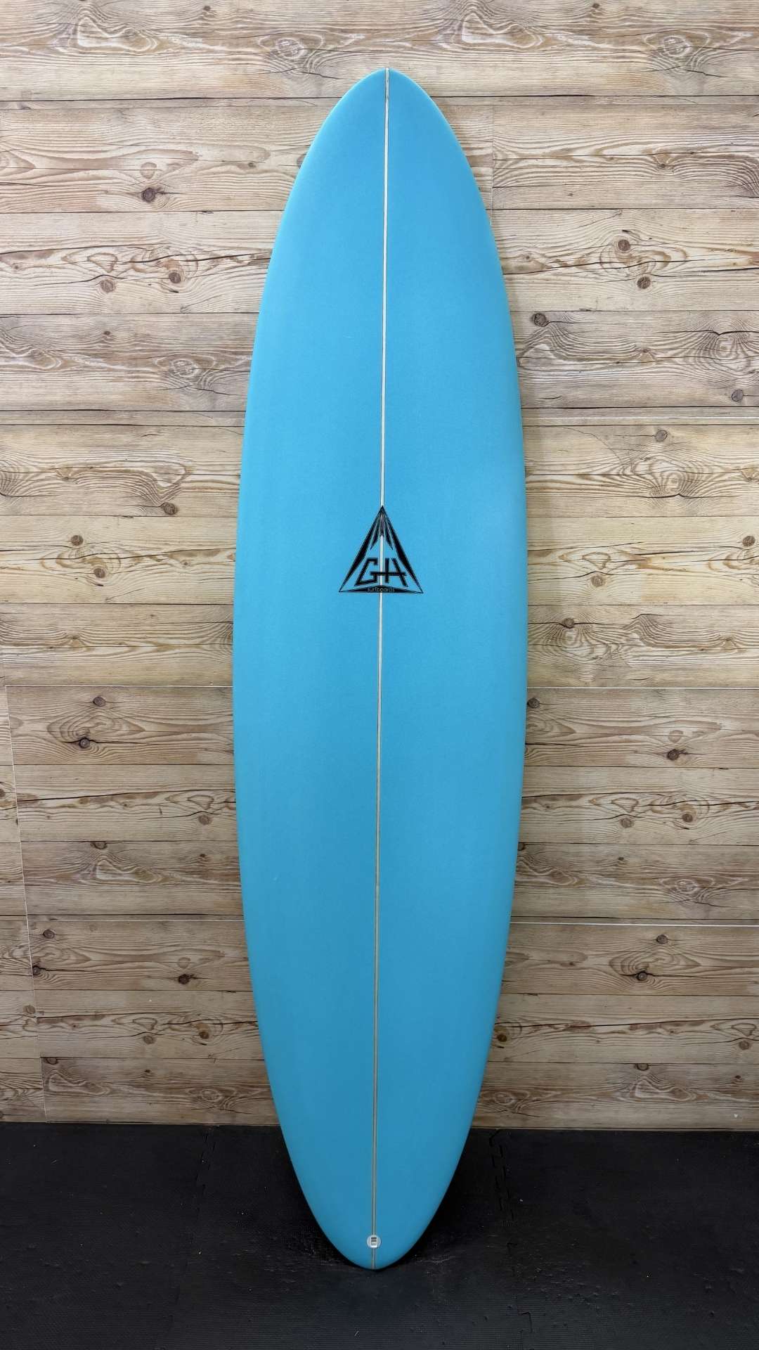 AE3 6'10"
