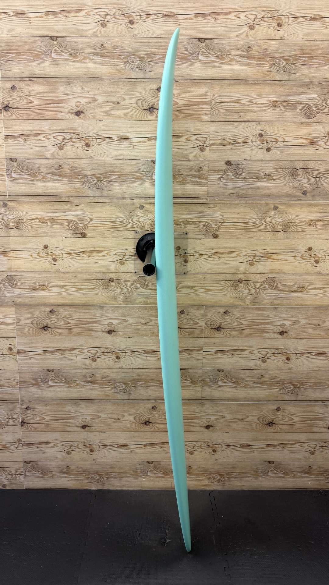 AE3 6'8"