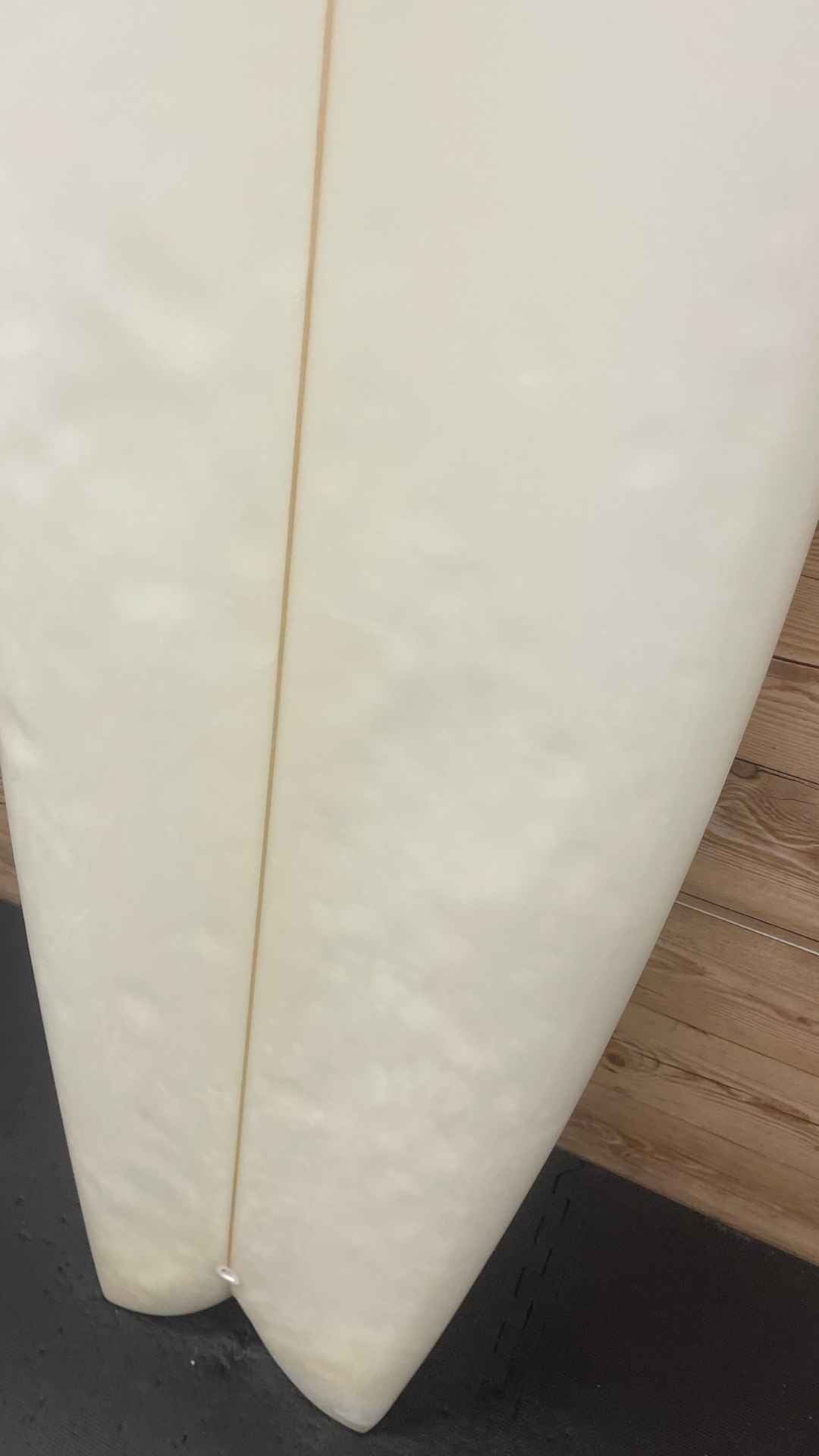 Twin Keel Fish 5'8"