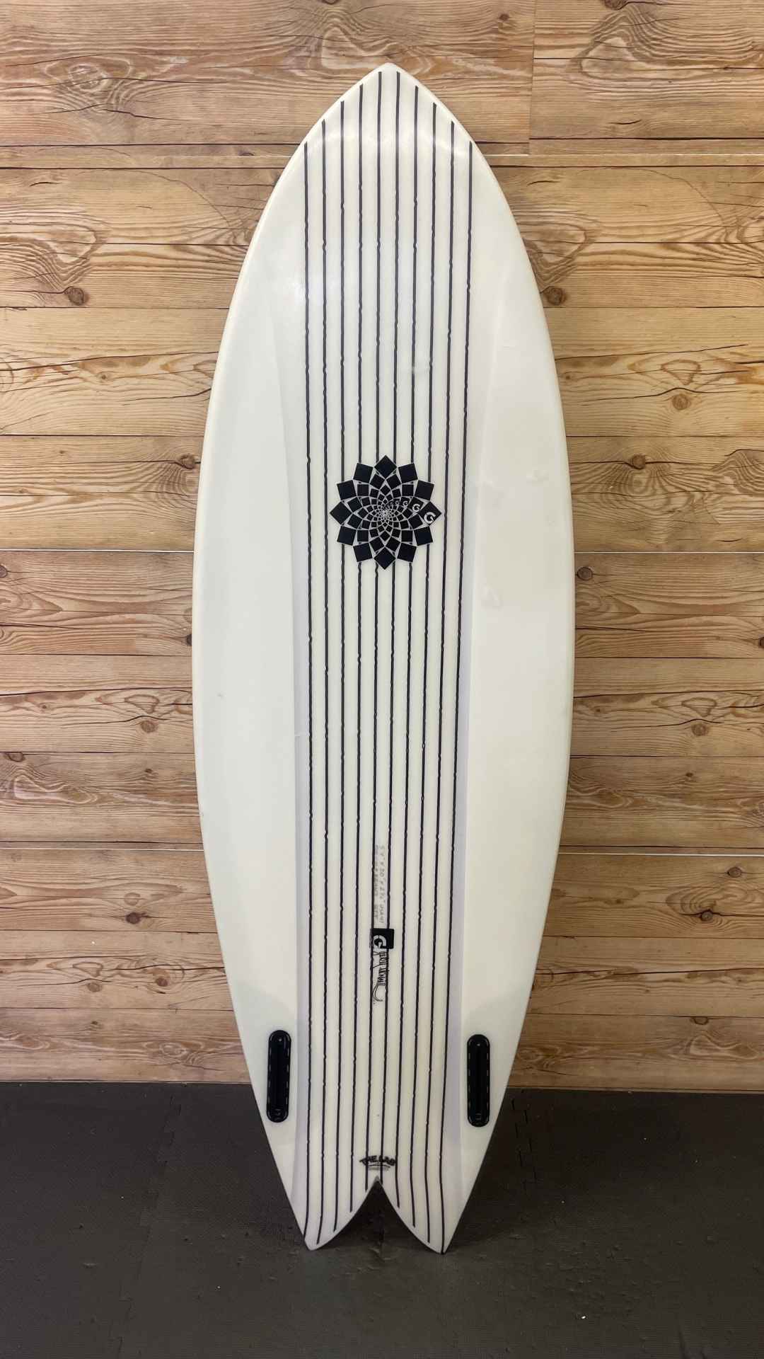 Rasta Torus Twin 5'4"