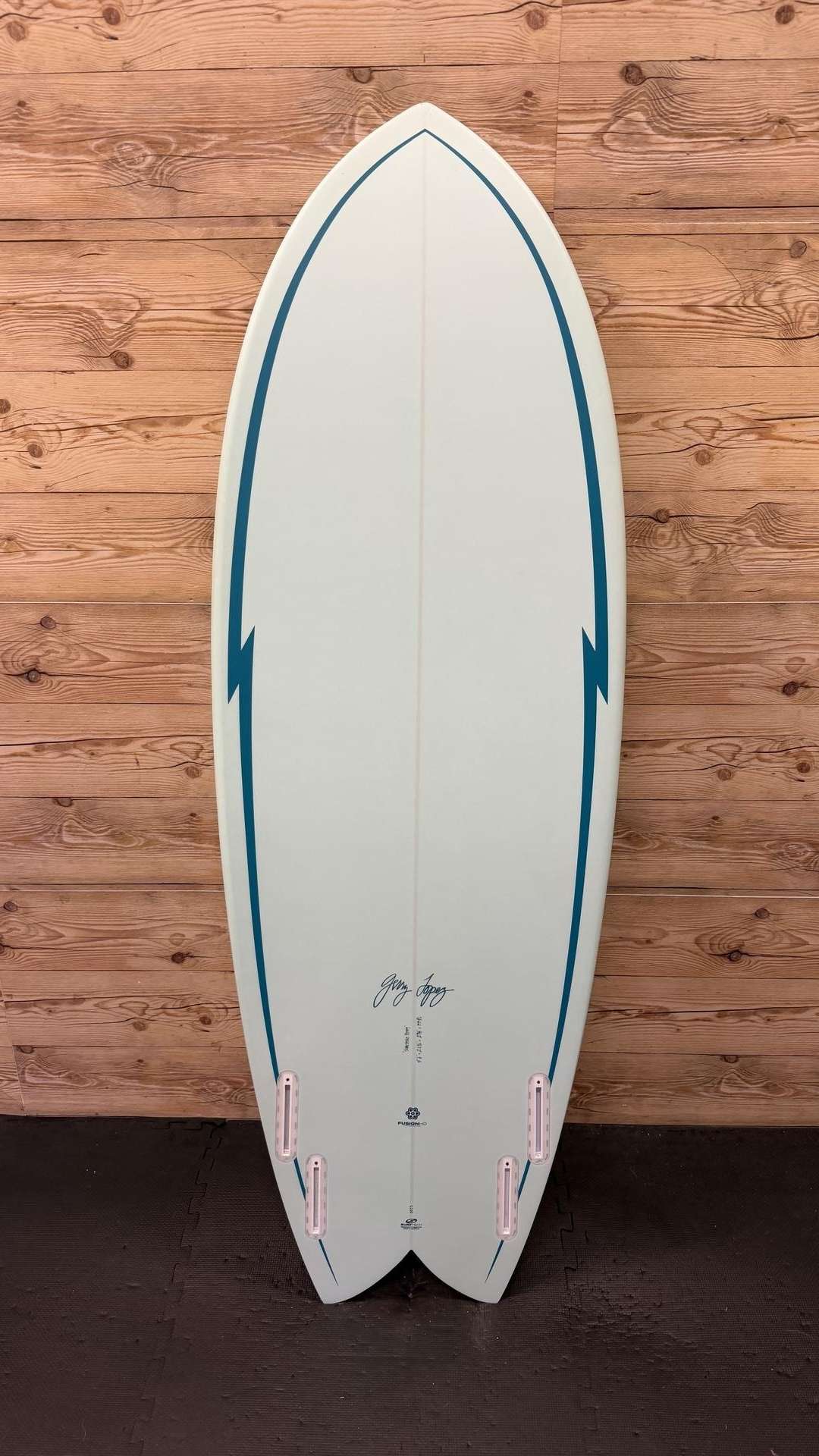 Something Fishy 5'6"