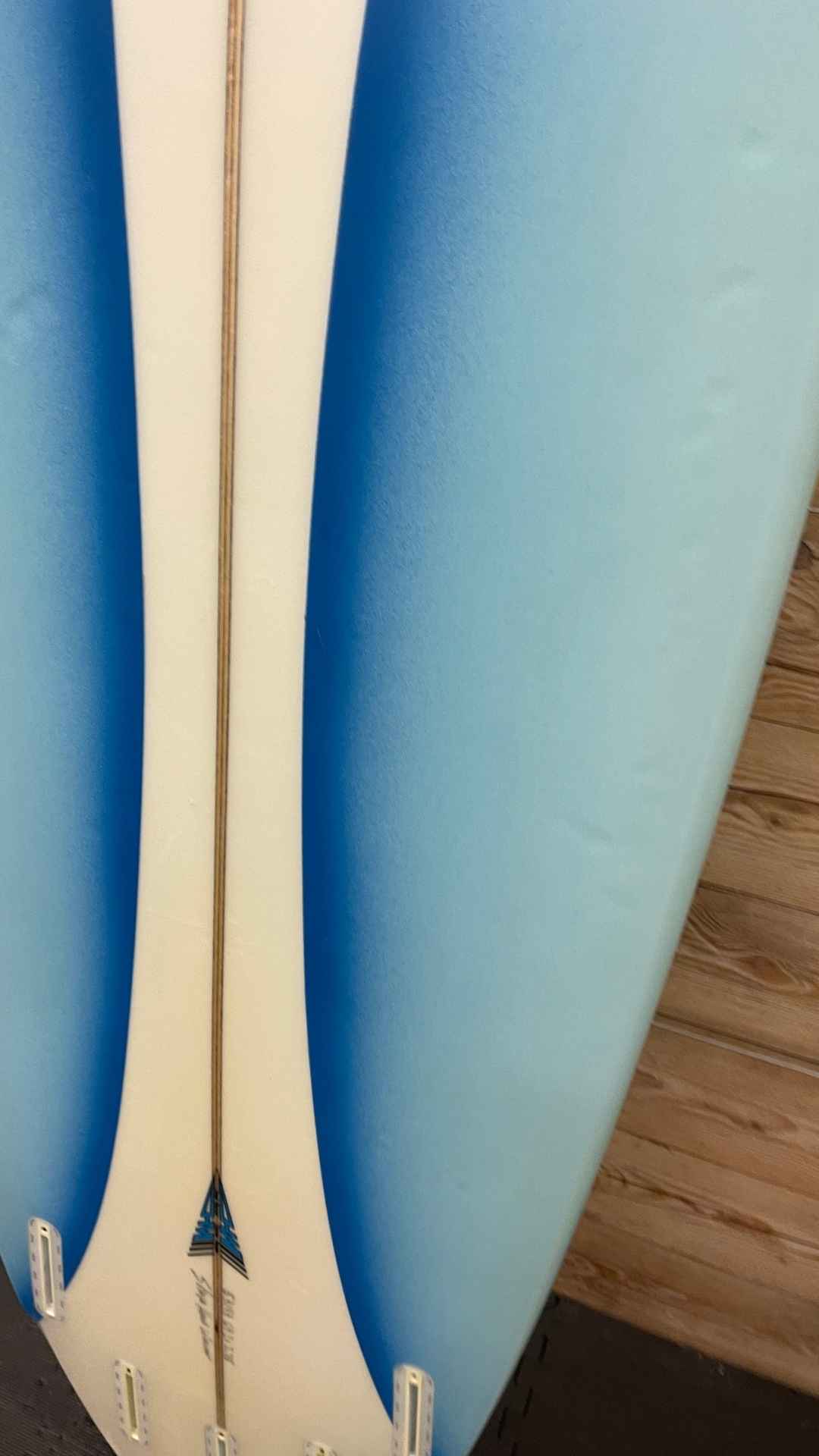 5 Fin 6'9"