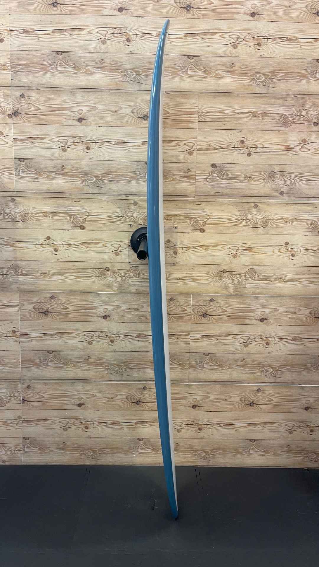 Moe 7'4"