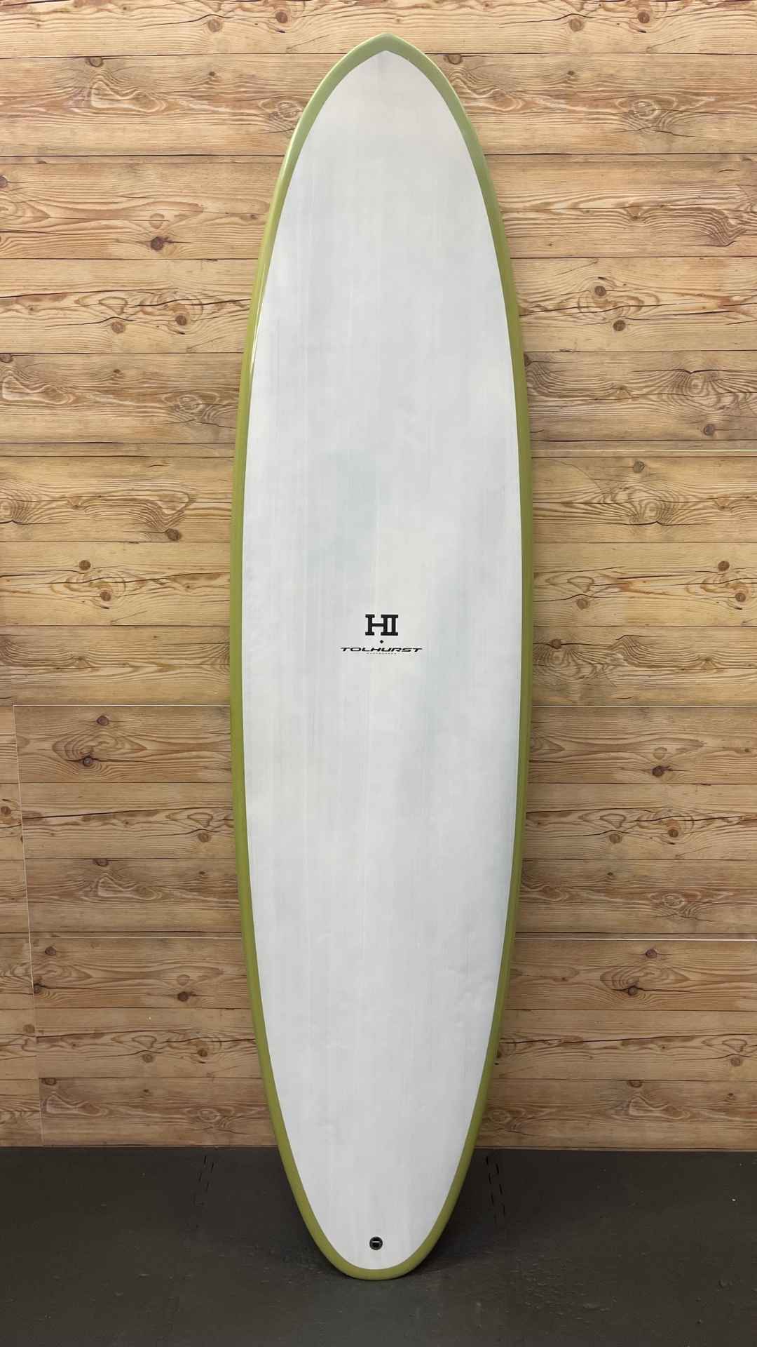 Moe 7'4"