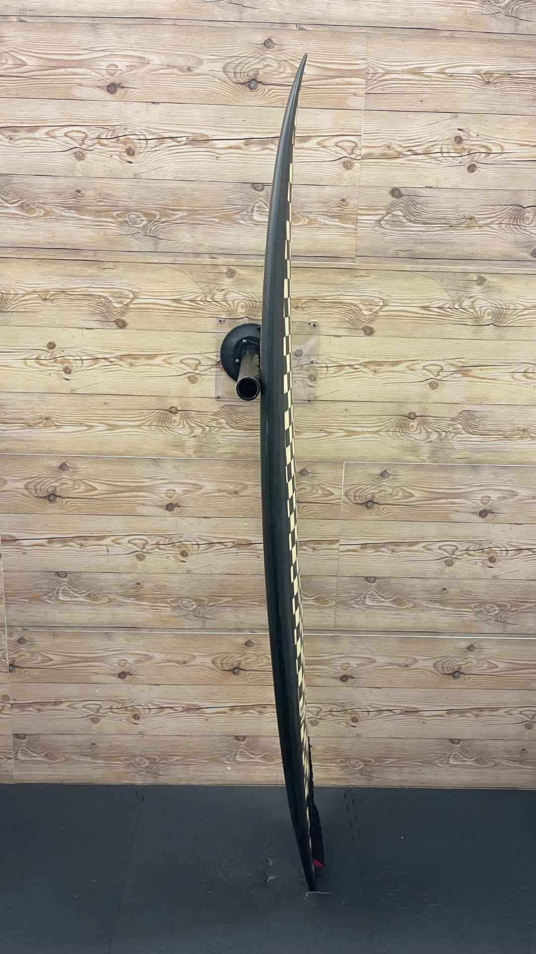 Untitled 6'2"
