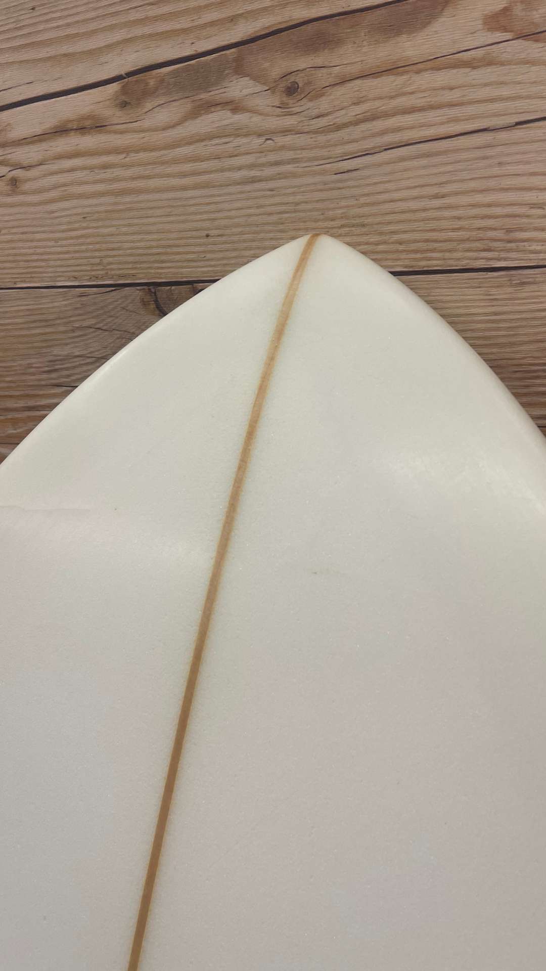 Quad Wing Swallow Tail 5'8"