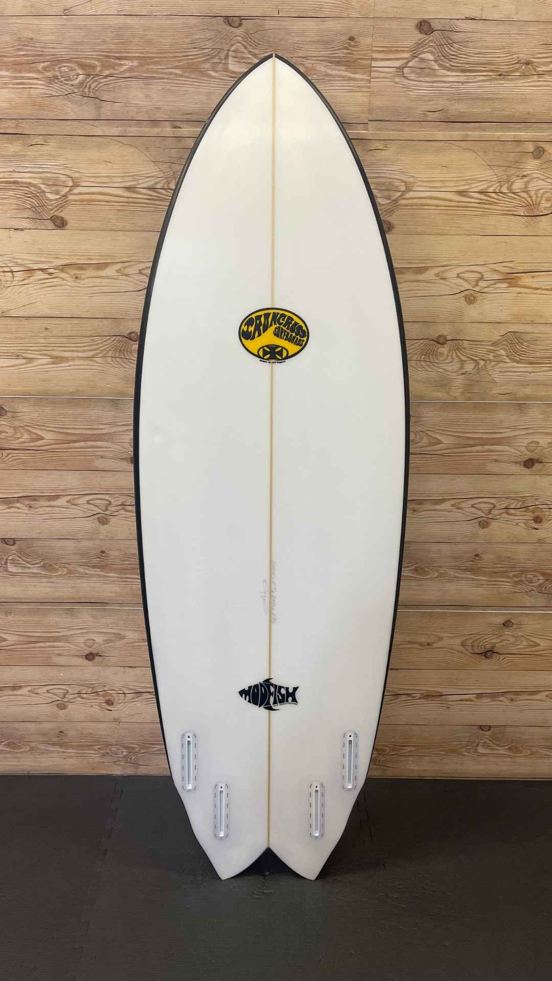 modern fish surfboard 5'5 カリフォルニア産 modern fish surfboard 5'5 カリフォルニア産
