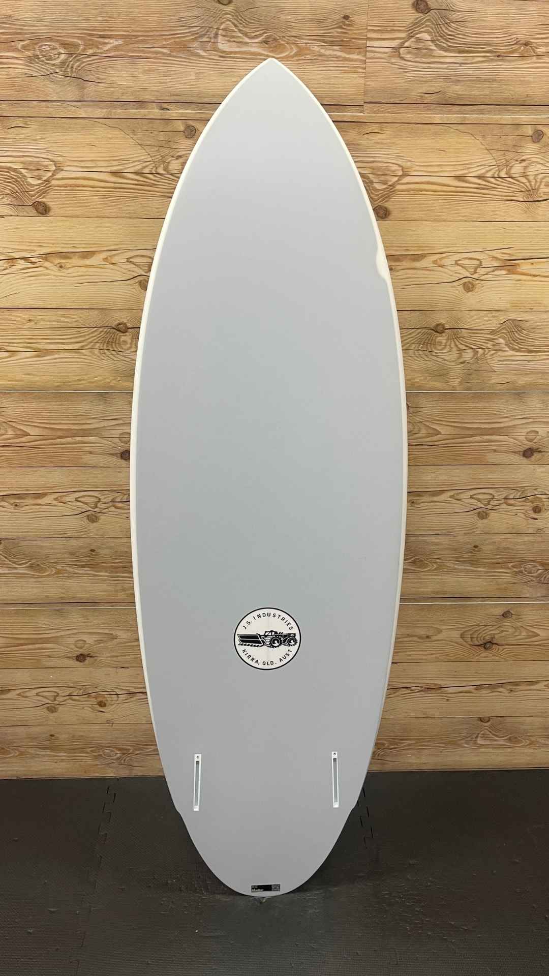 Shop Used JS Surfboards | Baron Flyer 5'4