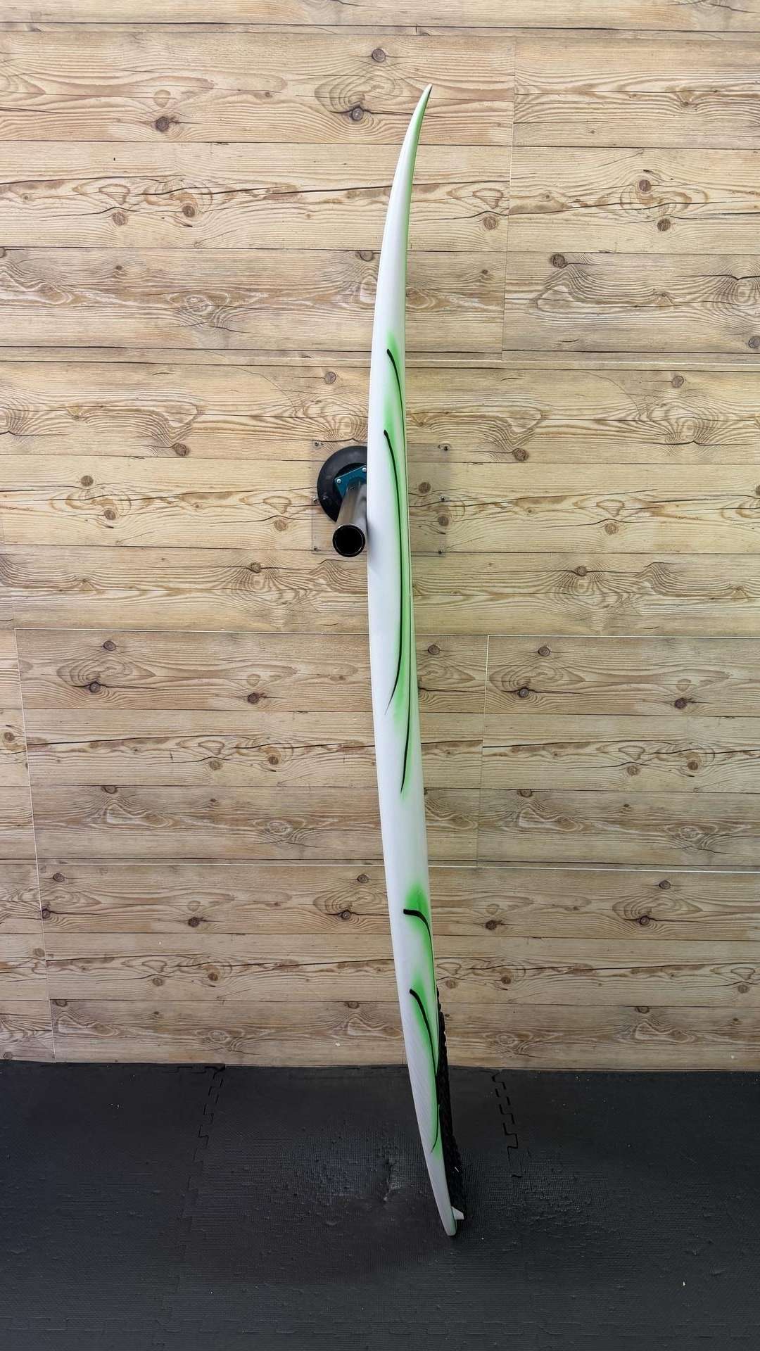 Monsta 6'3"