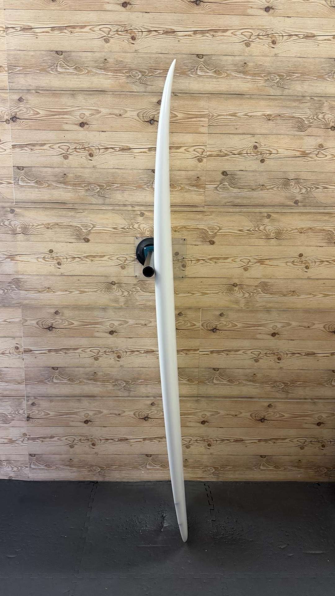 Bullet 6'10"