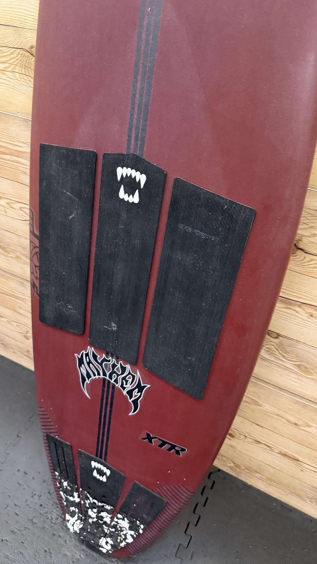 Custom 5 Fin 5'9"