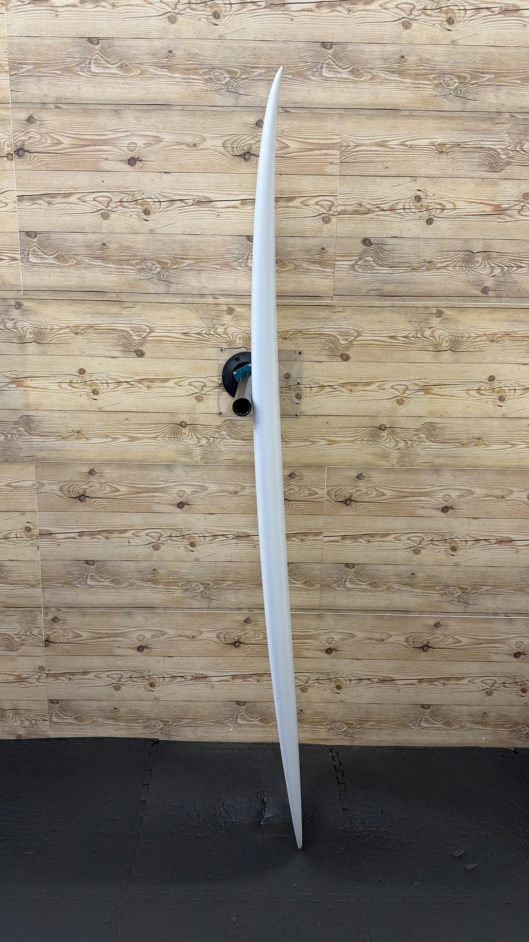FM 6'9"