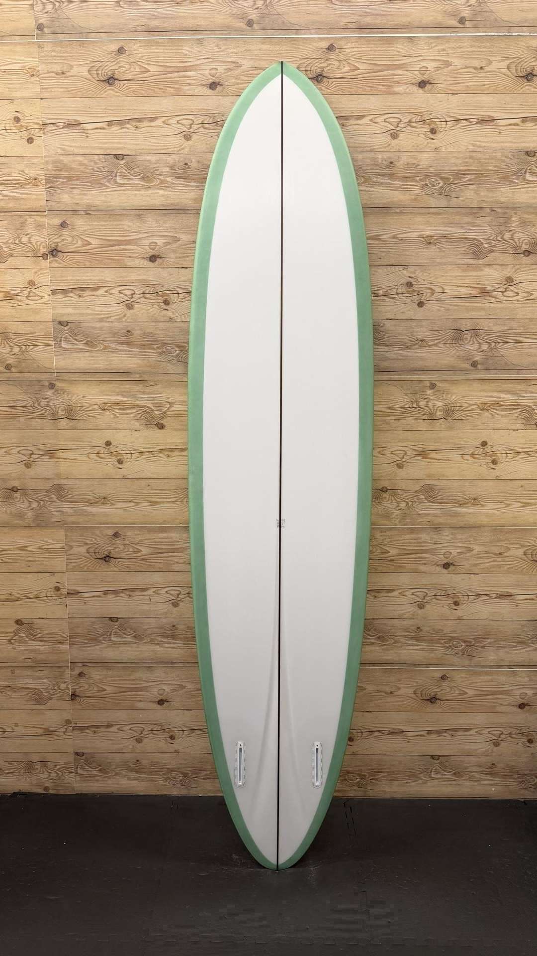 FM 8'1"