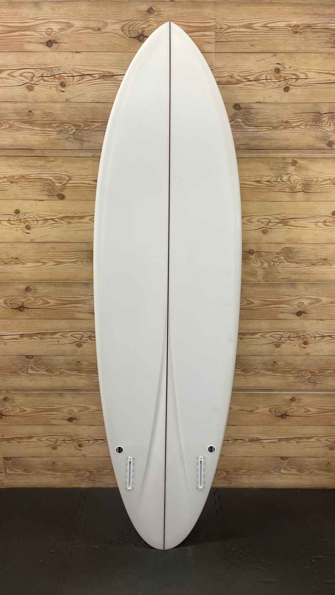 FM 6'6"