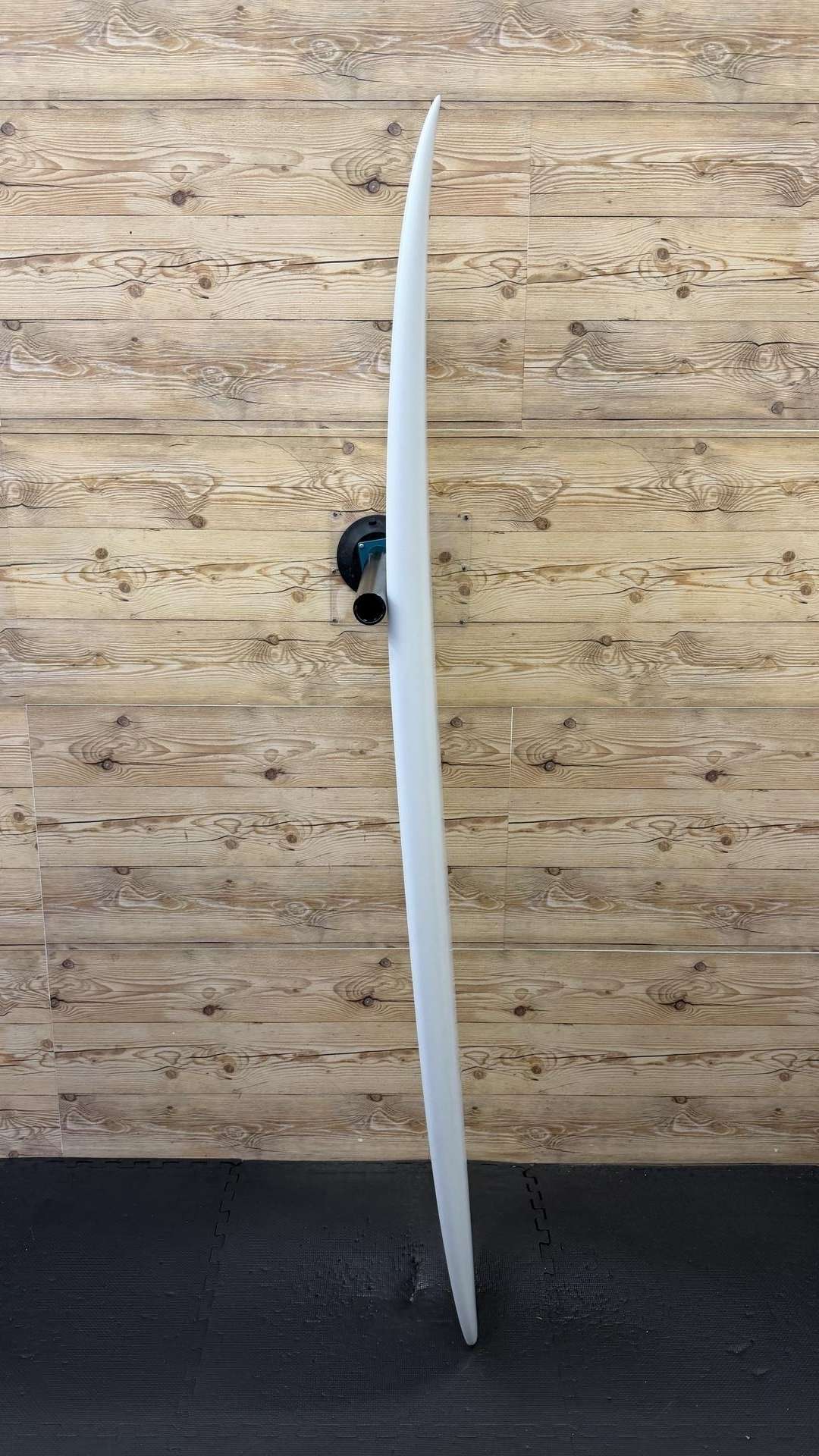 FM 6'6"