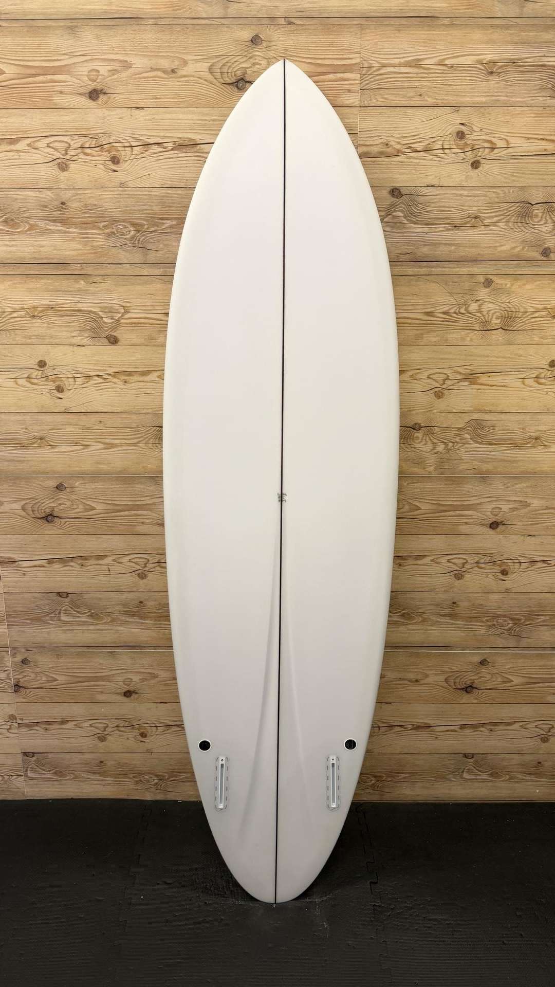 FM 6'6"