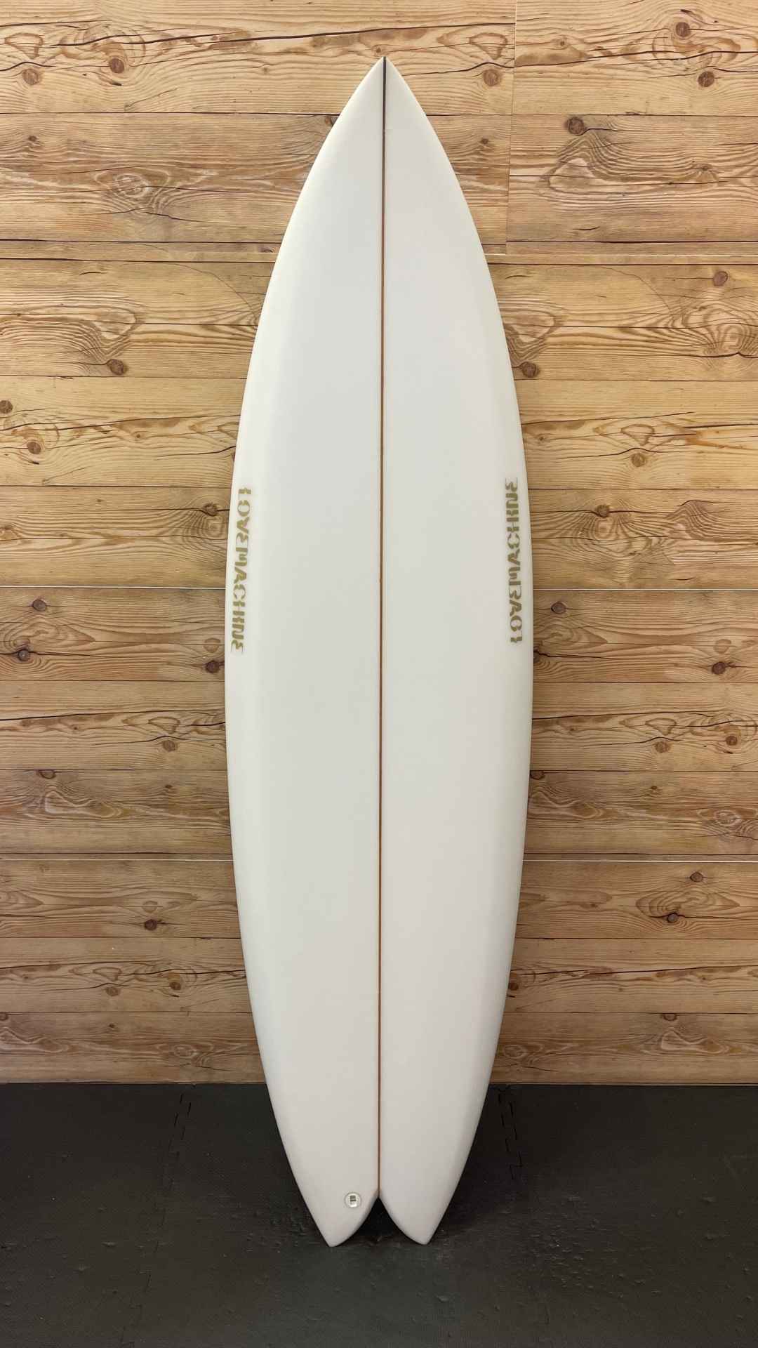 Pedestrian Ship 5'10"