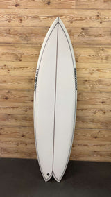 Pedestrian Ship 5'11"