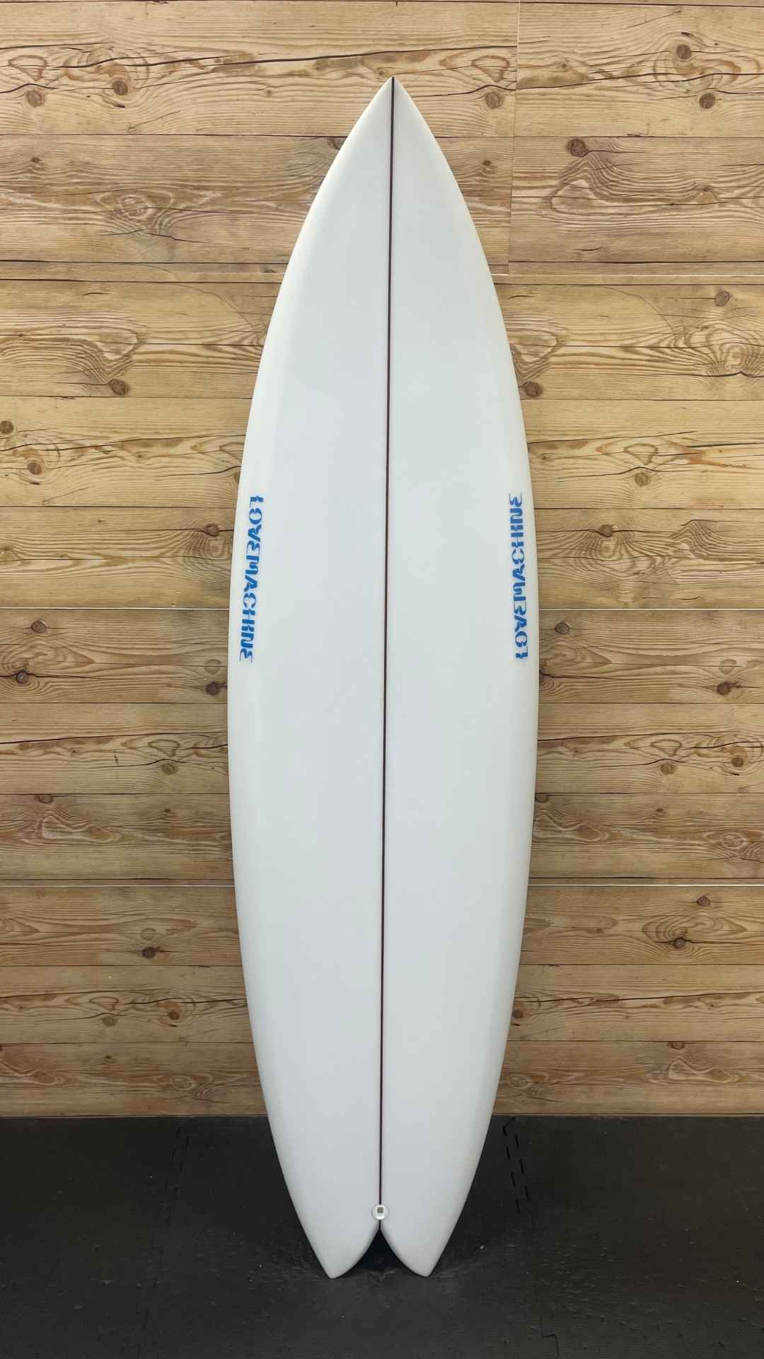 Pedestrian Ship 5'10"