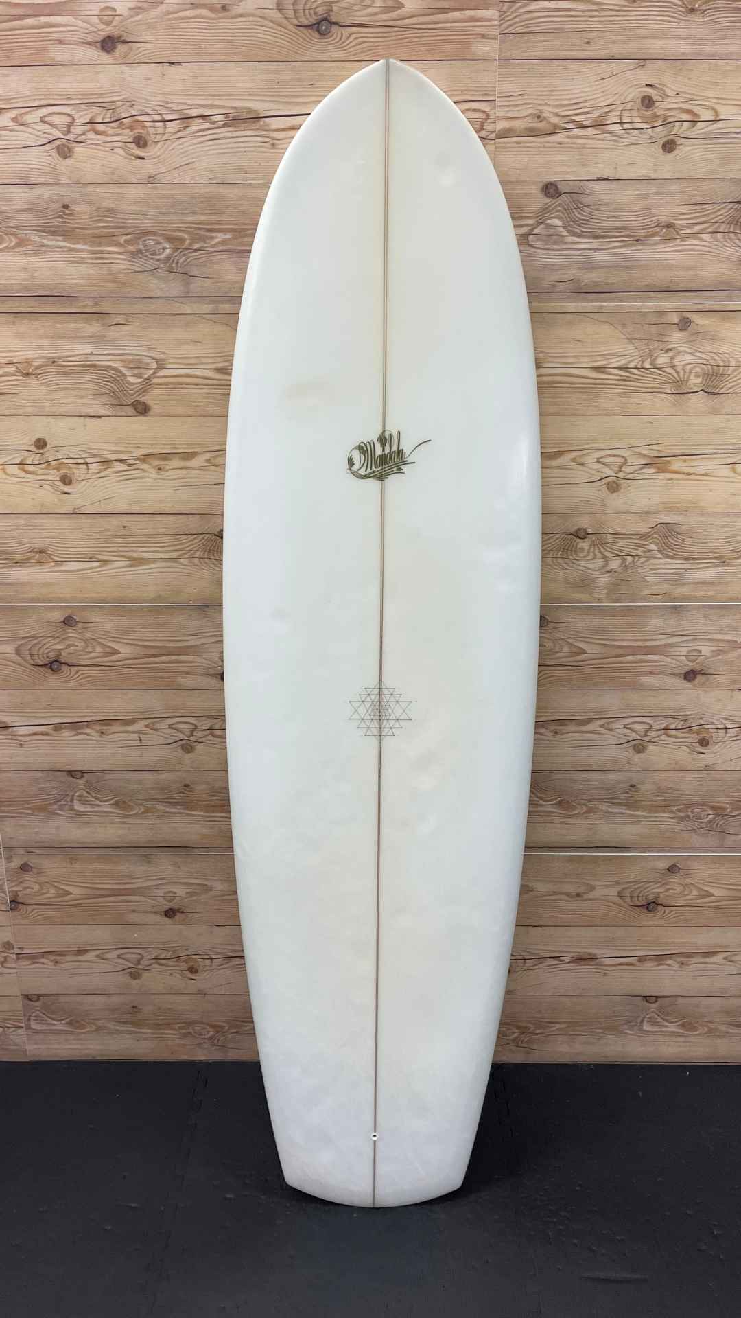 サーフボード　mandala 5.5 MANDALA QUAD FISH 5'8