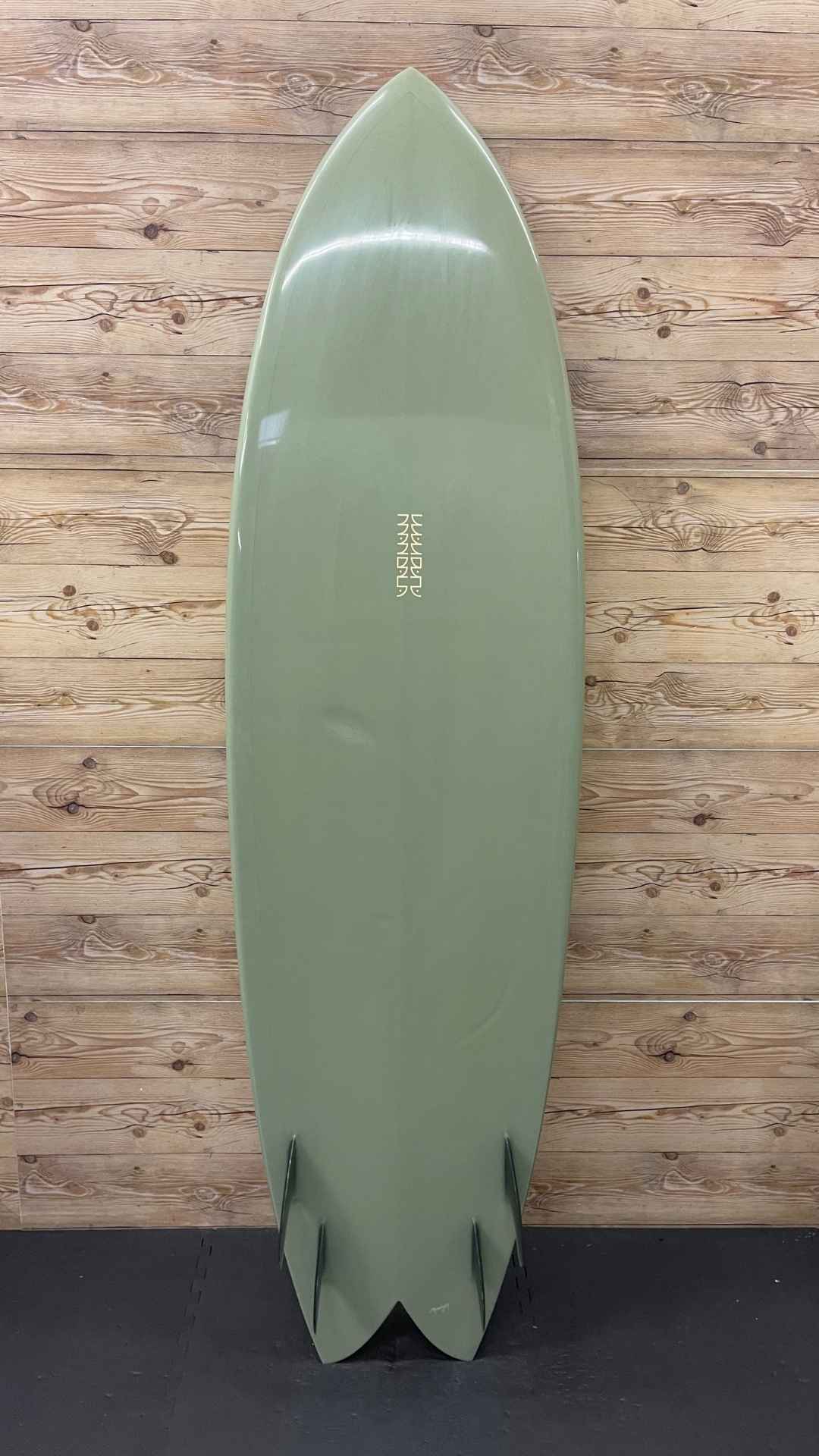 【極美品】マンダラ mandala quad fish 5,5 Mandala Quad Fish 5'4