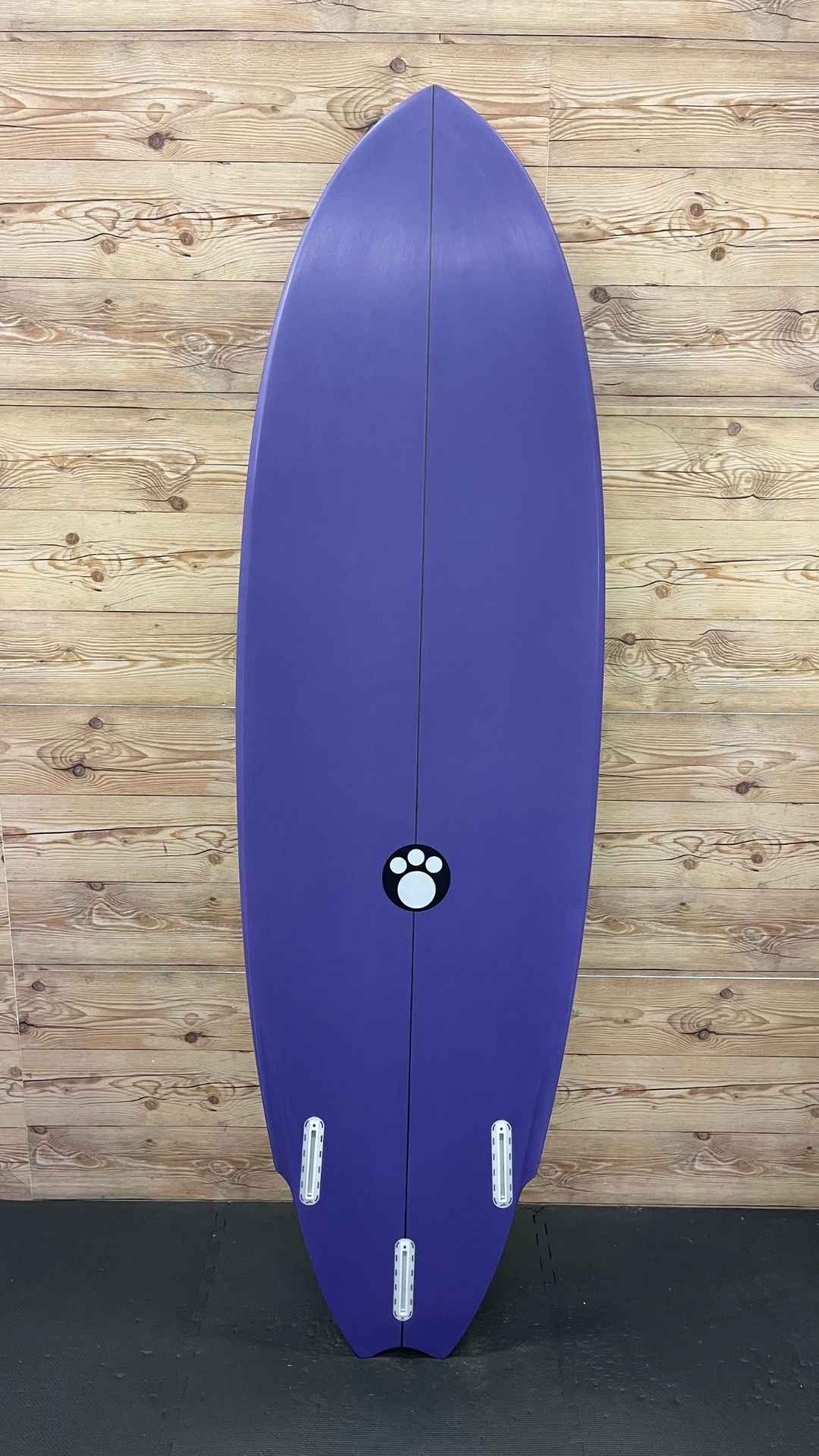 RV Veecon III 6'6"