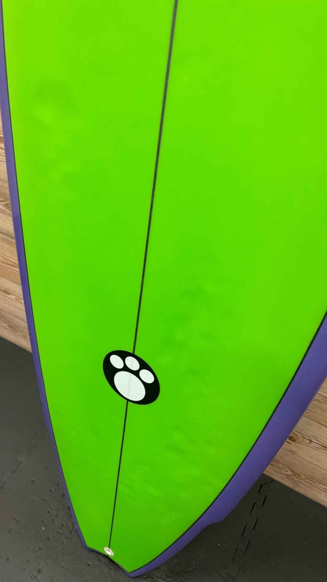RV Veecon III 6'6"