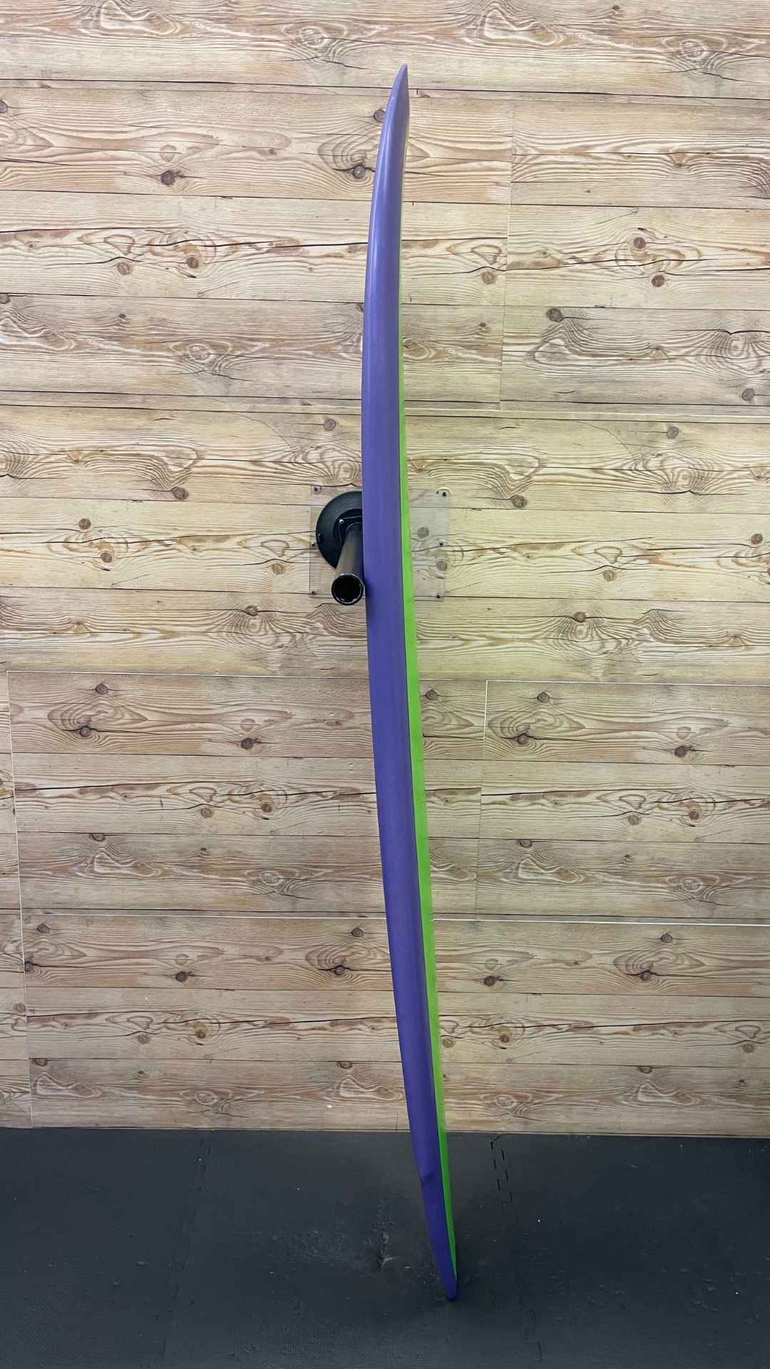 RV Veecon III 6'6"