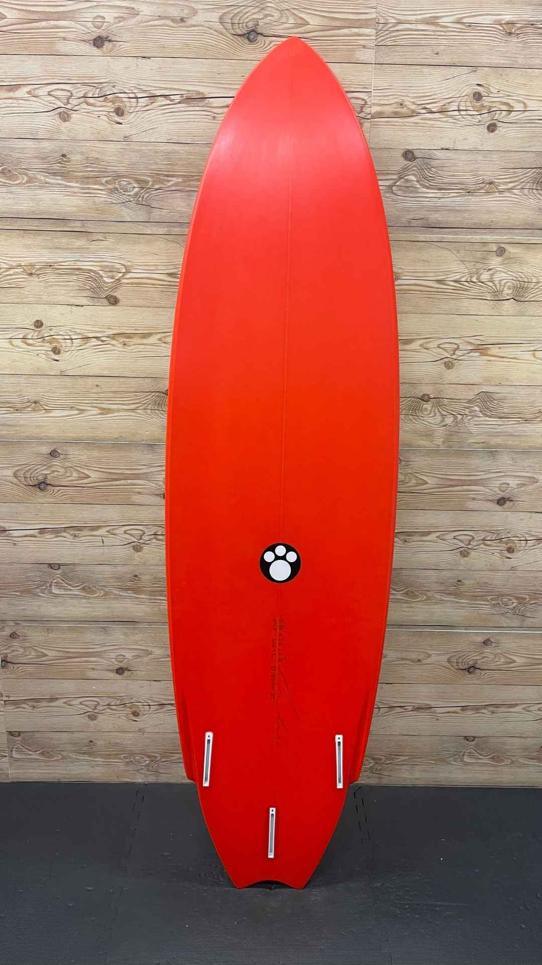 RV Veecon III 6'4"