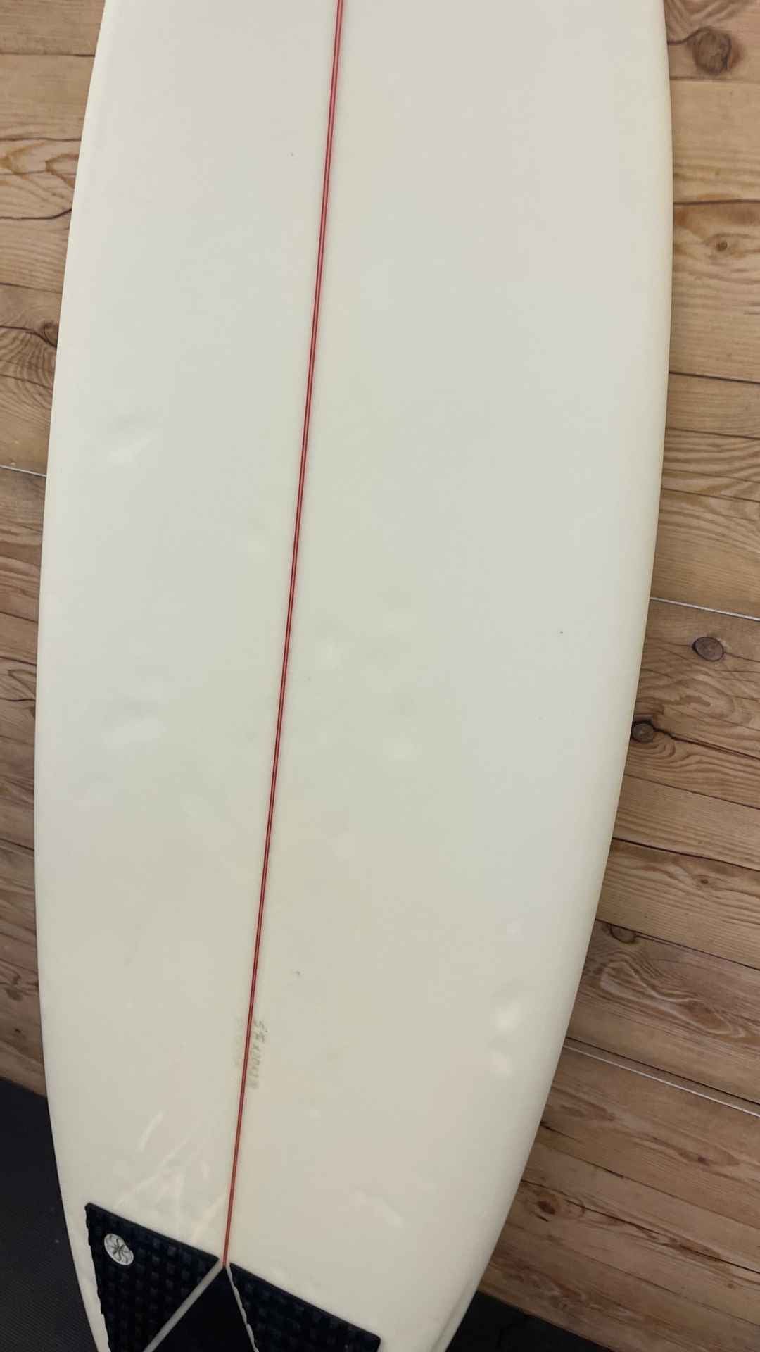 Spitfire 5'8"